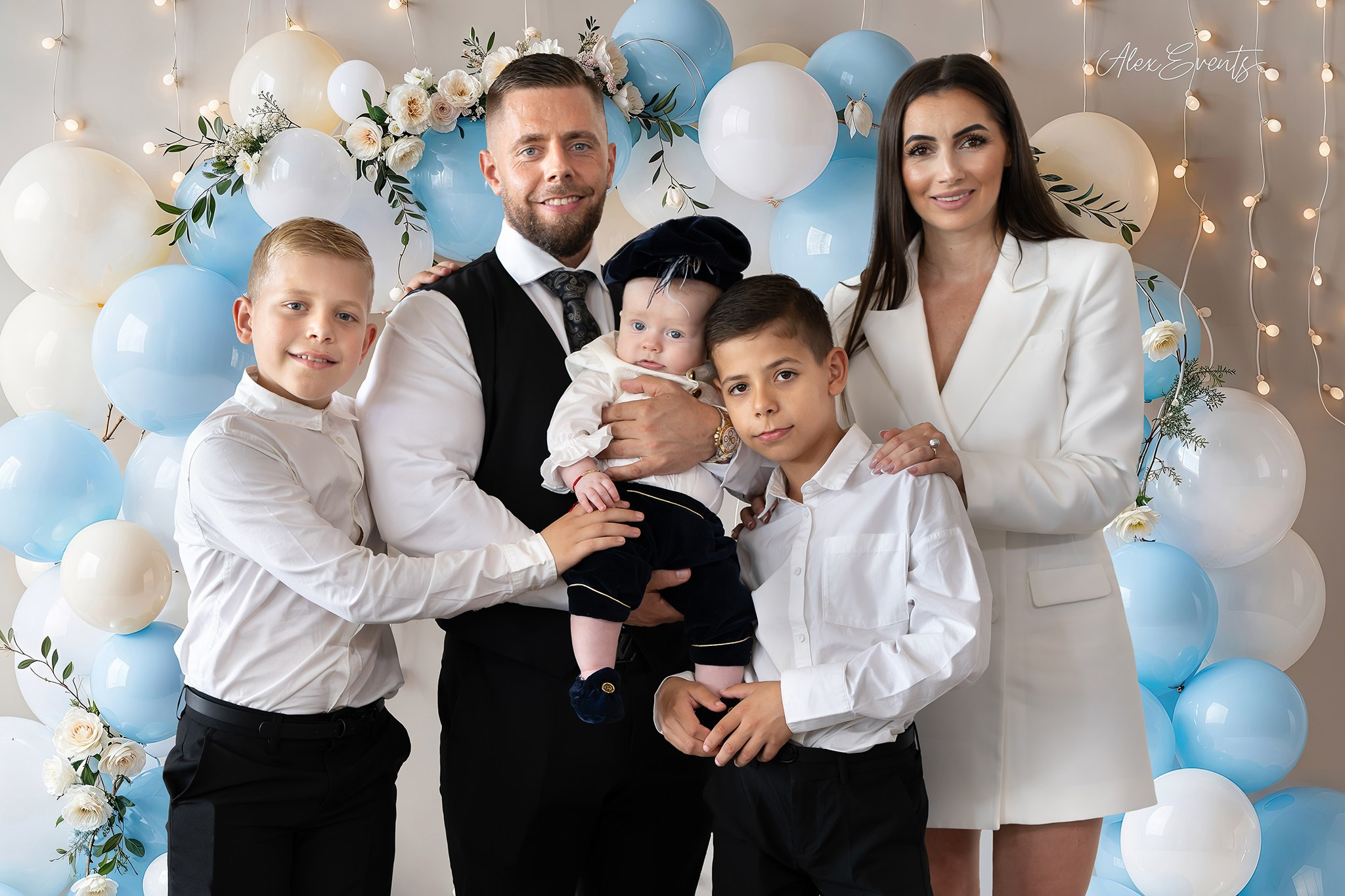 Botez fotografiat in Danemarca la biserica si petrecere | Alex Events. AlexEvents Fotograf / Videograf de evenimente Danemarca DK Horsens, Arhus, Odense, Vejle.Nunta, botez, foto-studio