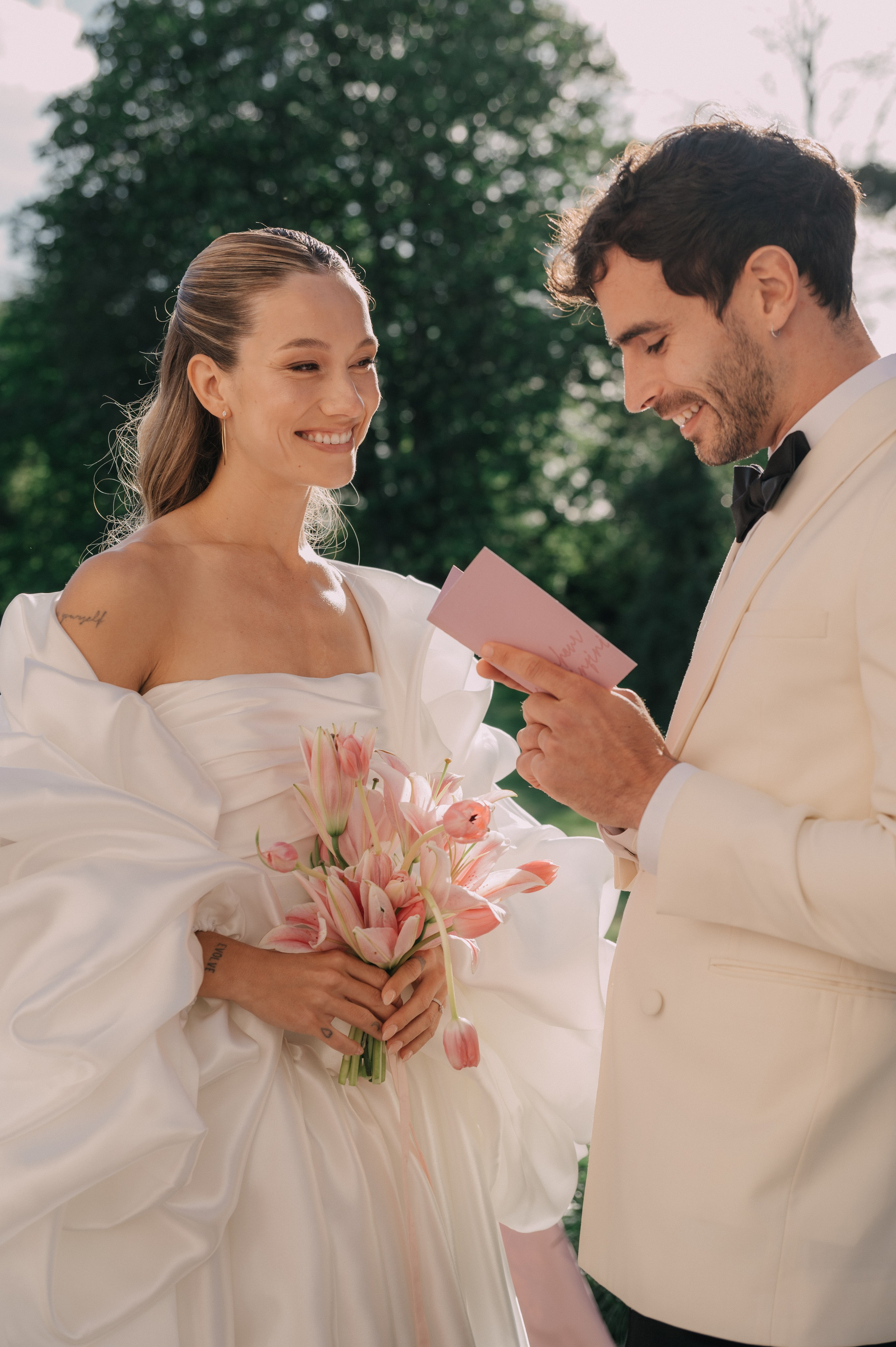 Paula and Tony. Wedding and commercial photographer