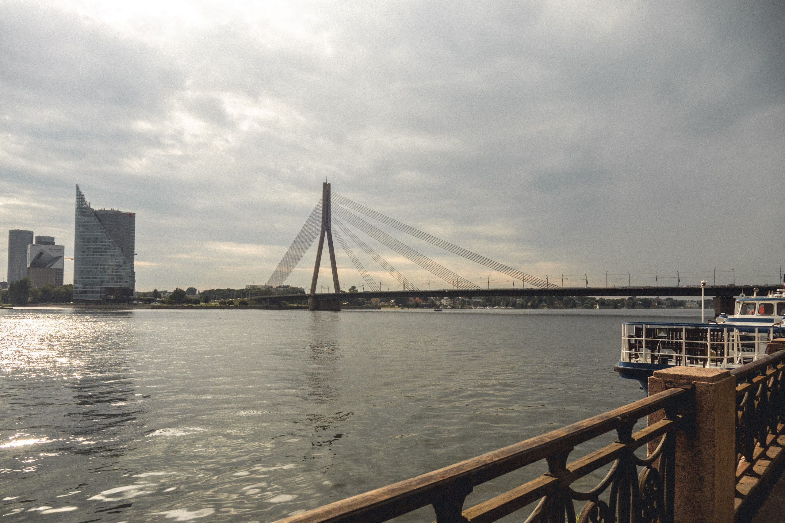 Voyage à Riga. Photographe sur Cote d’Azur. Portraits de familles, couples, enfants, événements