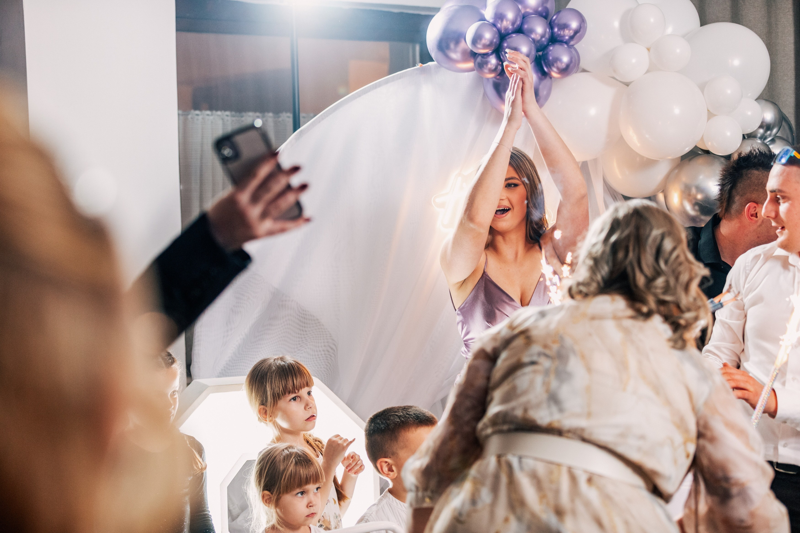 FOTOGRAFISANJE PUNOLETSTVA. Fotografi iz Backog Petrovca David i Andrea Stojanovic