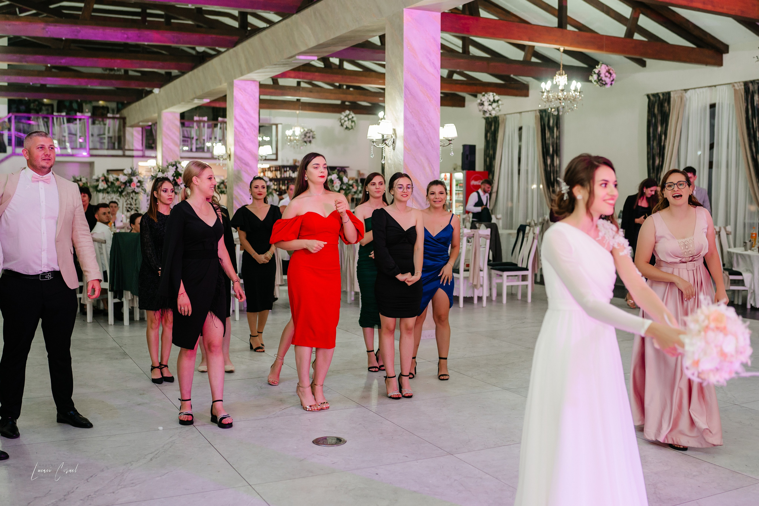 Ioana & Dan – Album de nuntă plin de emoție. Fotograf de nuntă, corporate, botezuri, majorate și aniversări Roman, Lucaci Cornel