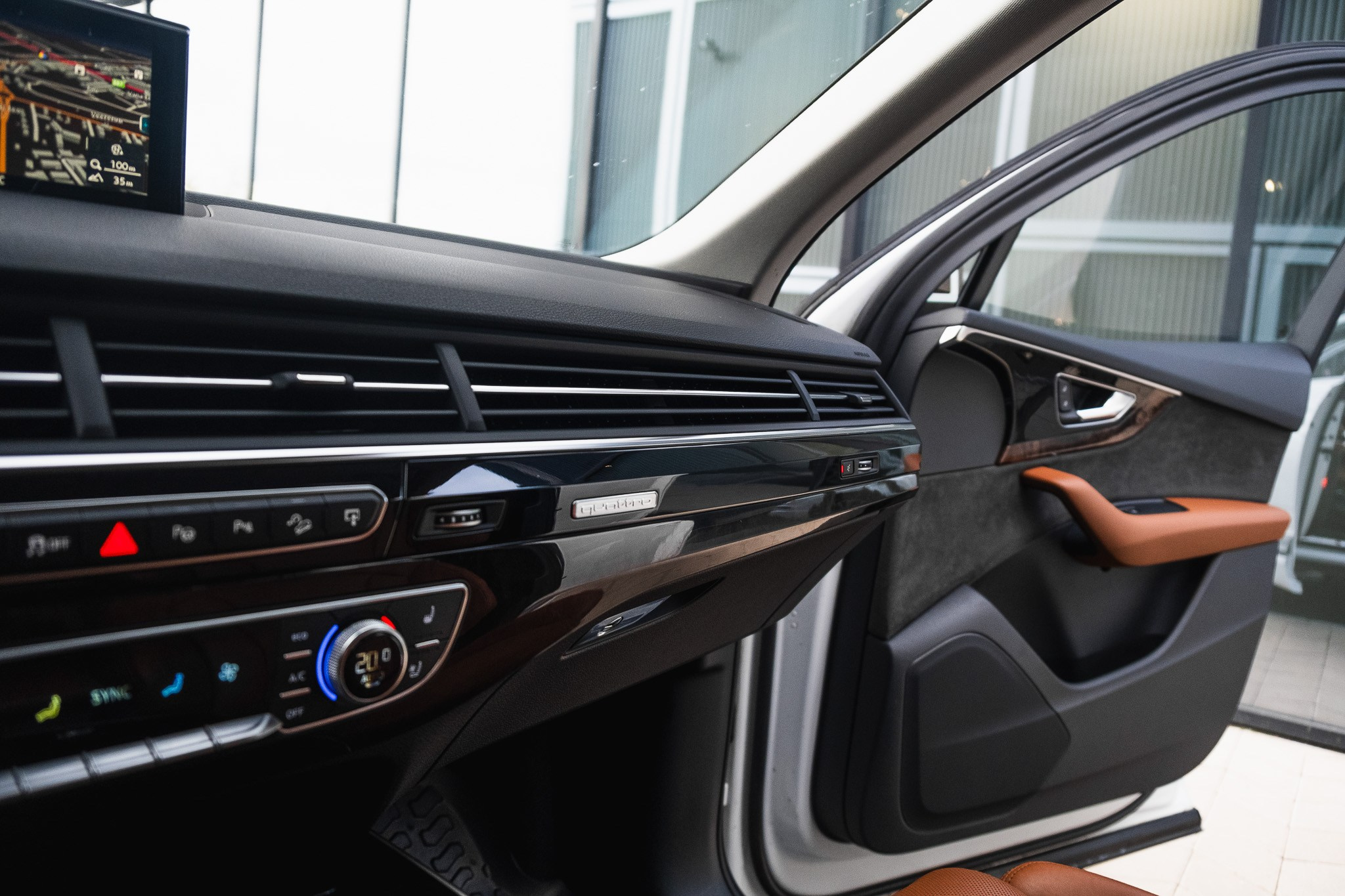 AUDI Q7. LOHA VISUALS — AUTOMOTIVE PHOTOGRAPHY