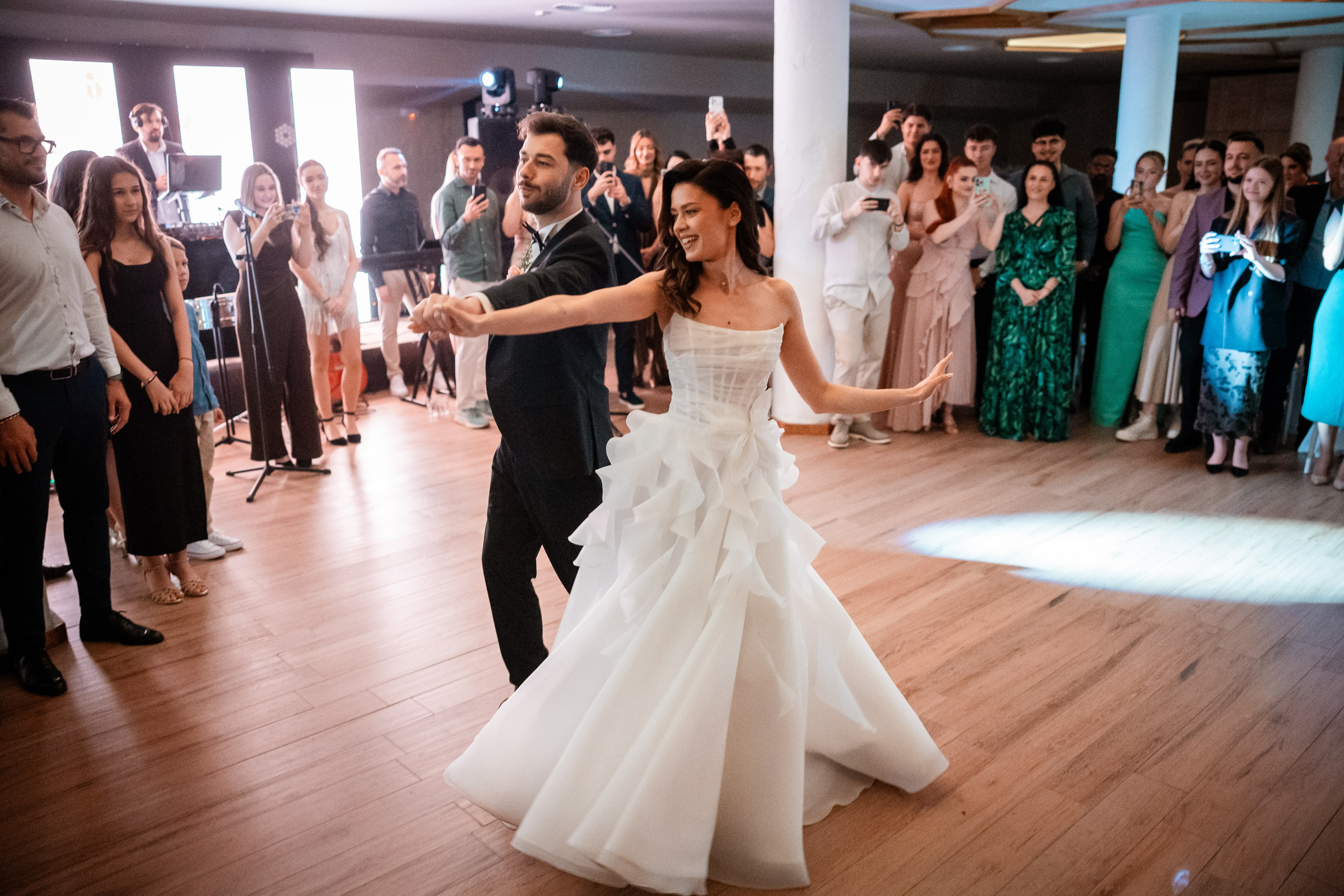 Alexandra & Florin. Blink Photo — Fotografie & Videografie Nuntă