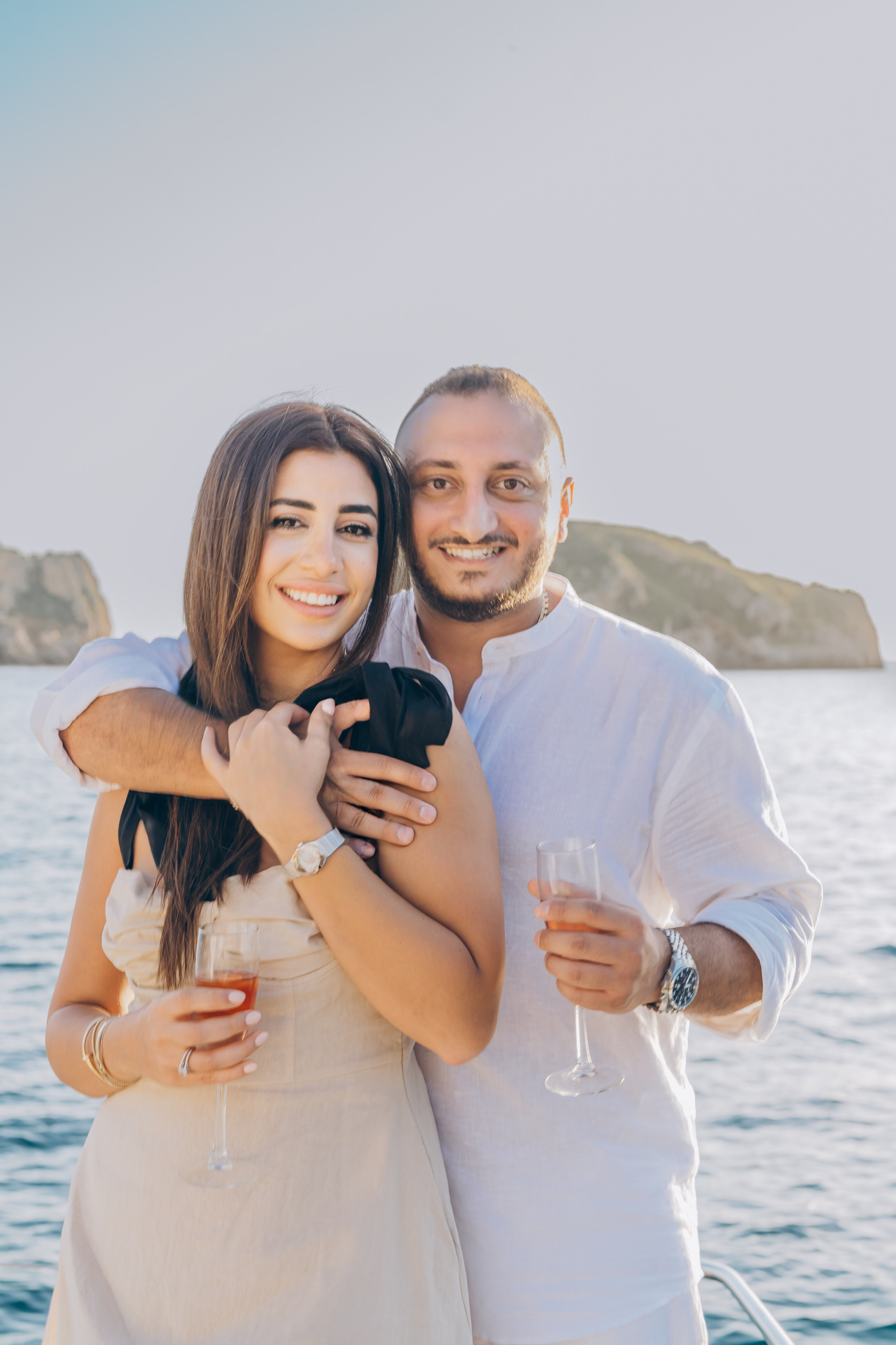 Engagement on a yacht at sunset. Фотограф у Пальма де Майорка