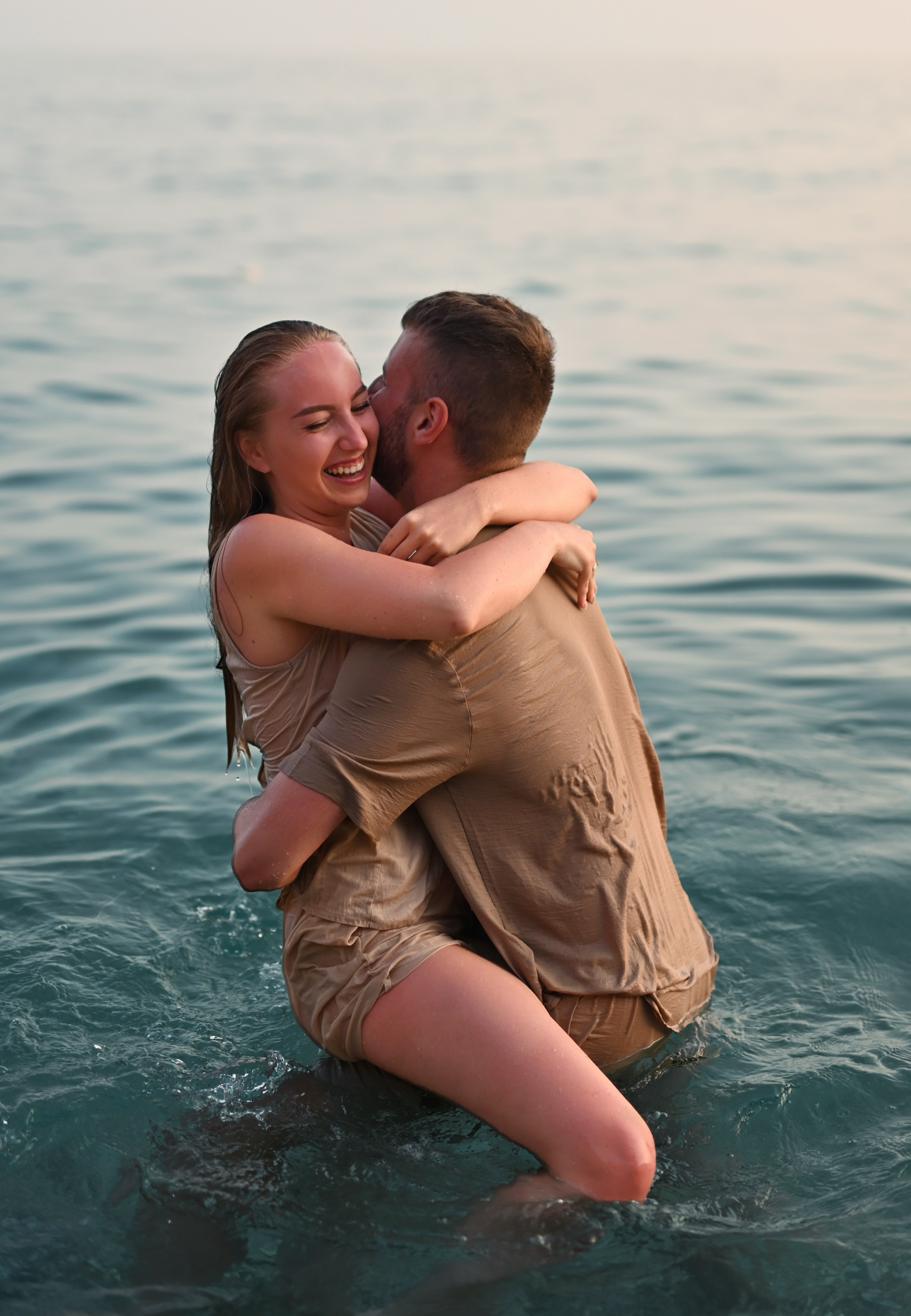 Love story на диком пляже в Конаклы. Photographer in Alanya, Side, Manavgat. Türkiye