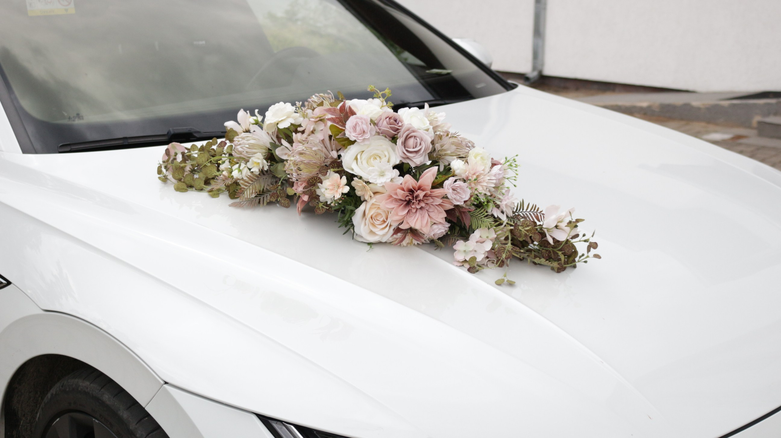 Auto dekors. Event design, decoration, floristry, gift, Irina Novika, Riga, Latvia