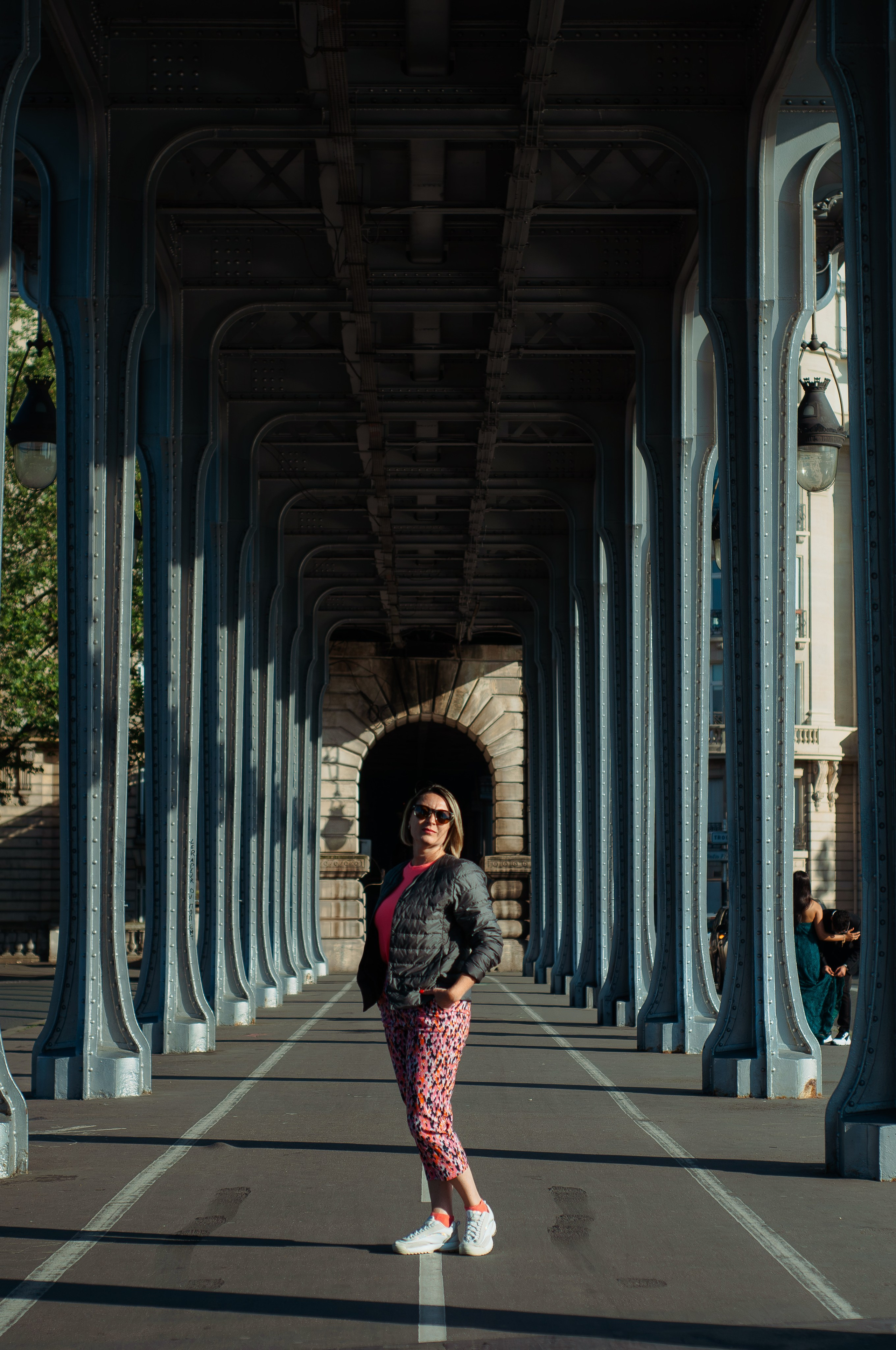 Фотосессия подруг на мосту Бир-Акейм. Фотограф в Париже Полина Осипова