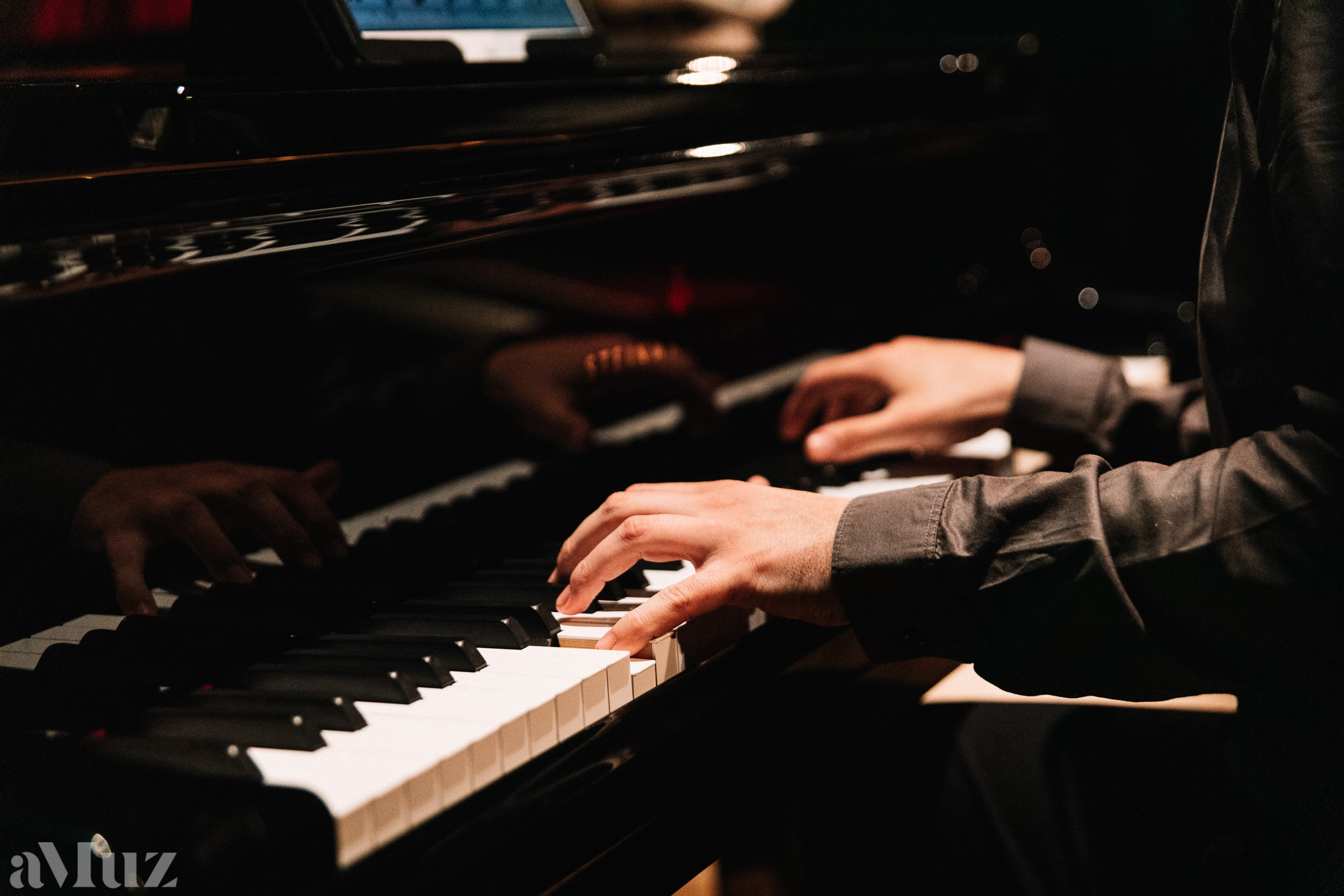 Jazz Zaśpiewam. Fotograf Ślubny Warszawa - Sesje Biznesowe Rodzinne Eventy