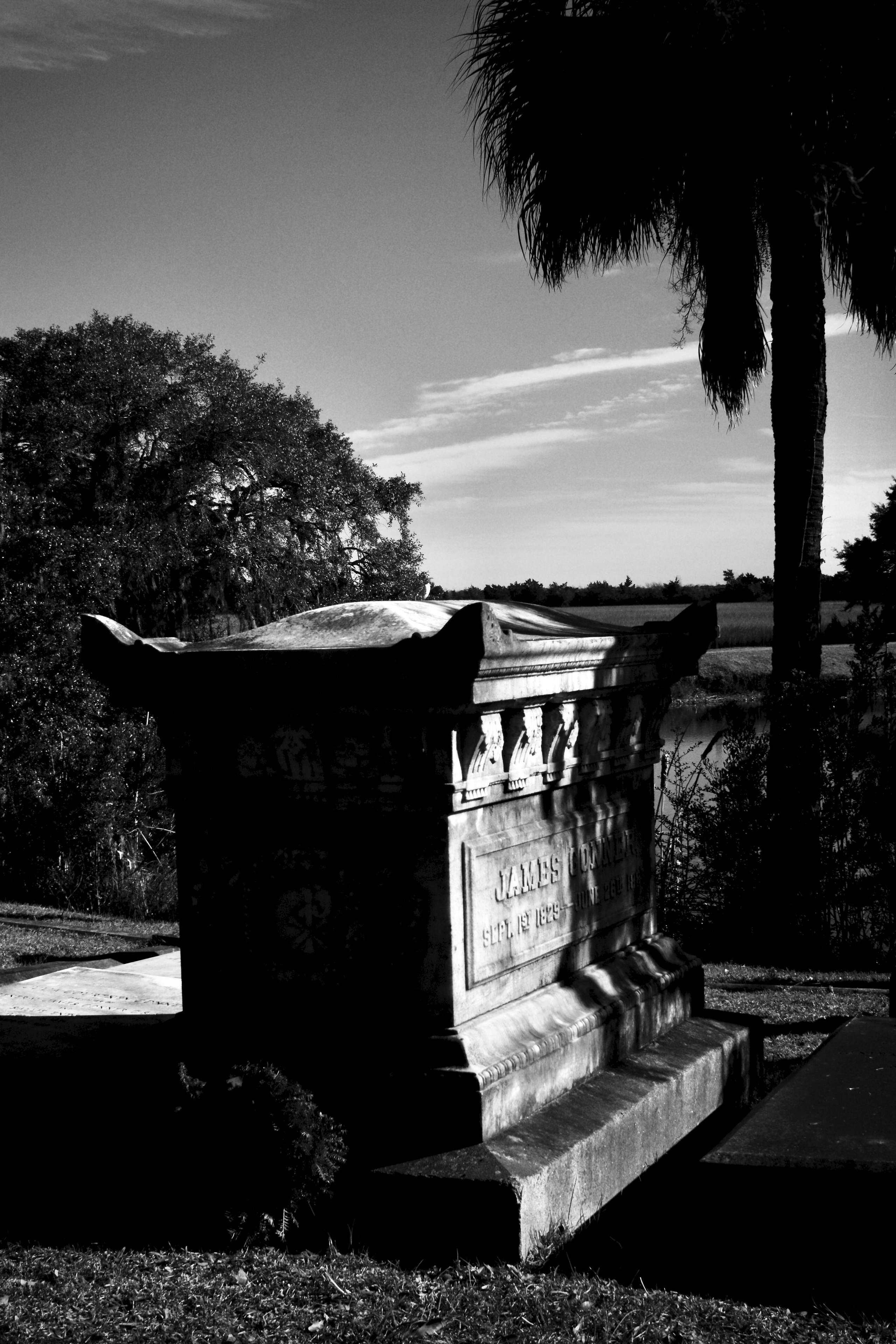 Monochrome. Sonny Photos