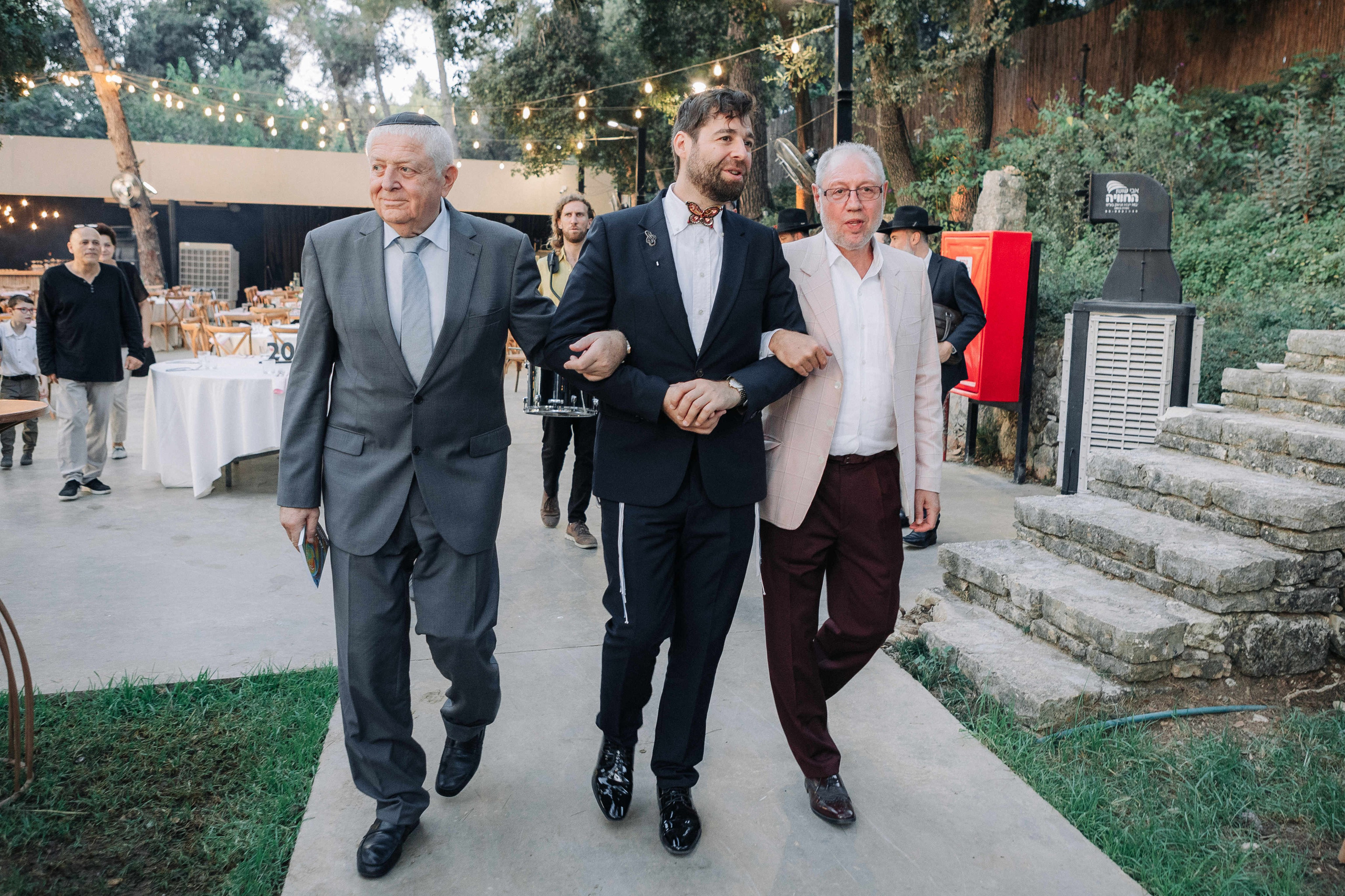 WEDDING OUT OF CITY. PHOTOGRAPHER IN ISRAEL