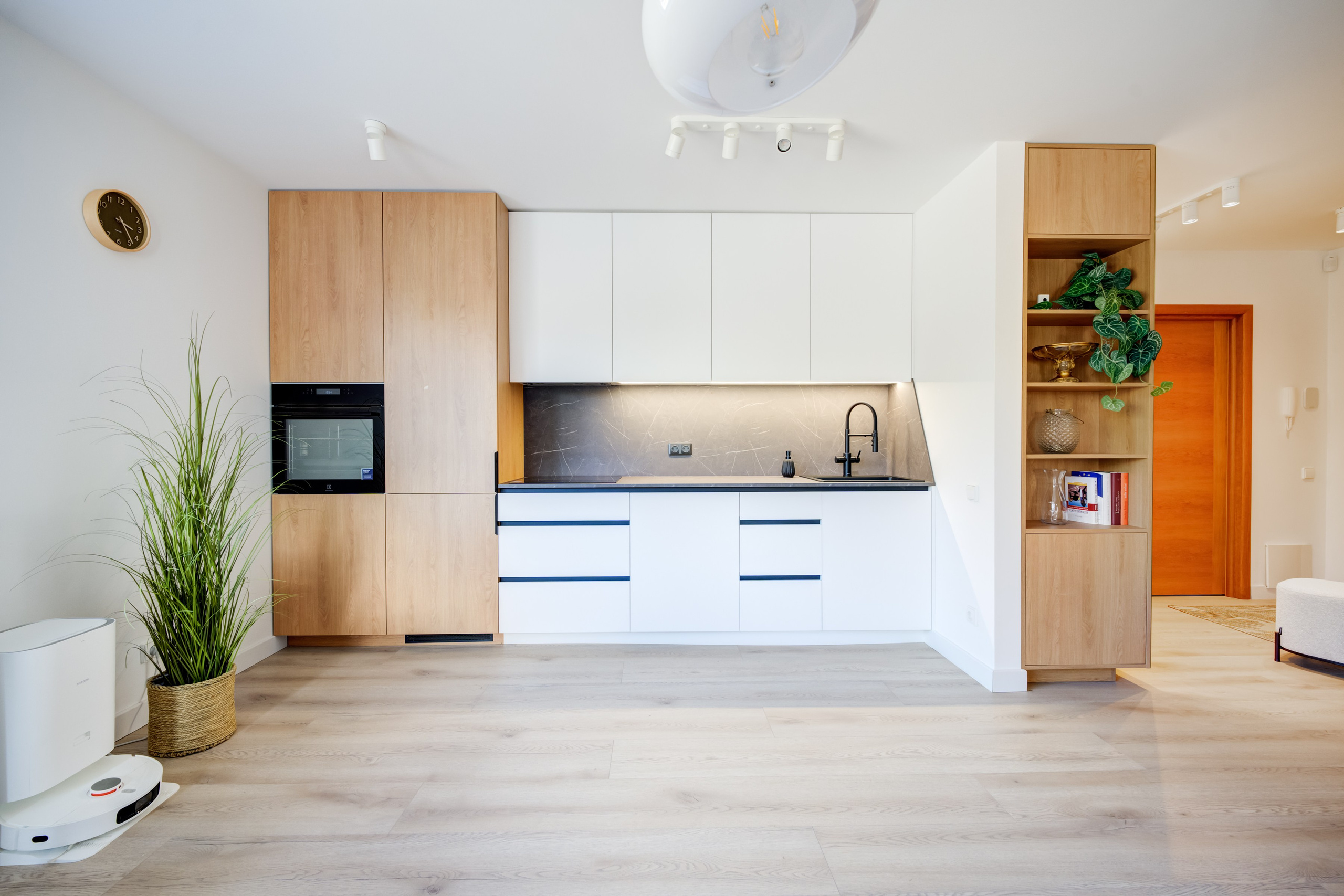 Birželio 23-sios g. 15. Elina Sapiega fotografė Vilniuje