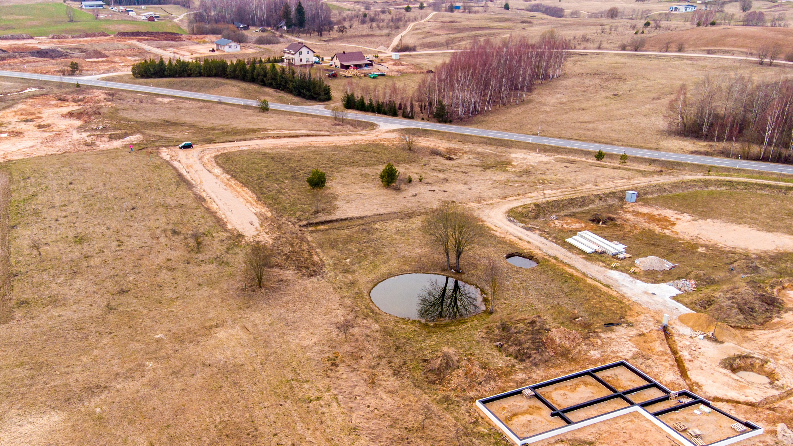 Riešės sen., Pikeliškių k., Antano Giedraičio g. 175 ir 175D. Elina Sapiega fotografė Vilniuje
