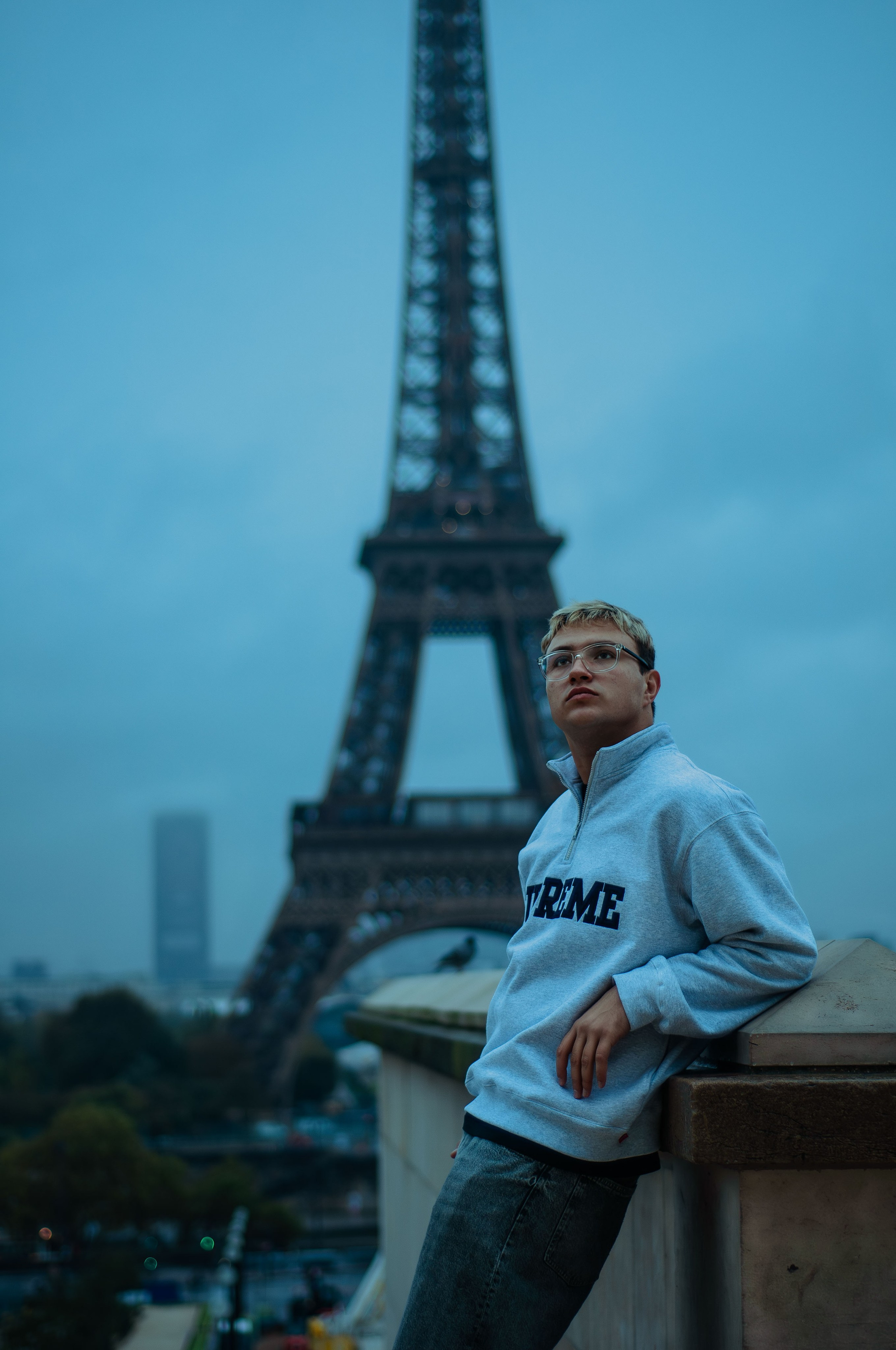 Мужская фотосессия в урбанистичном Париже. Фотограф в Париже Полина Осипова