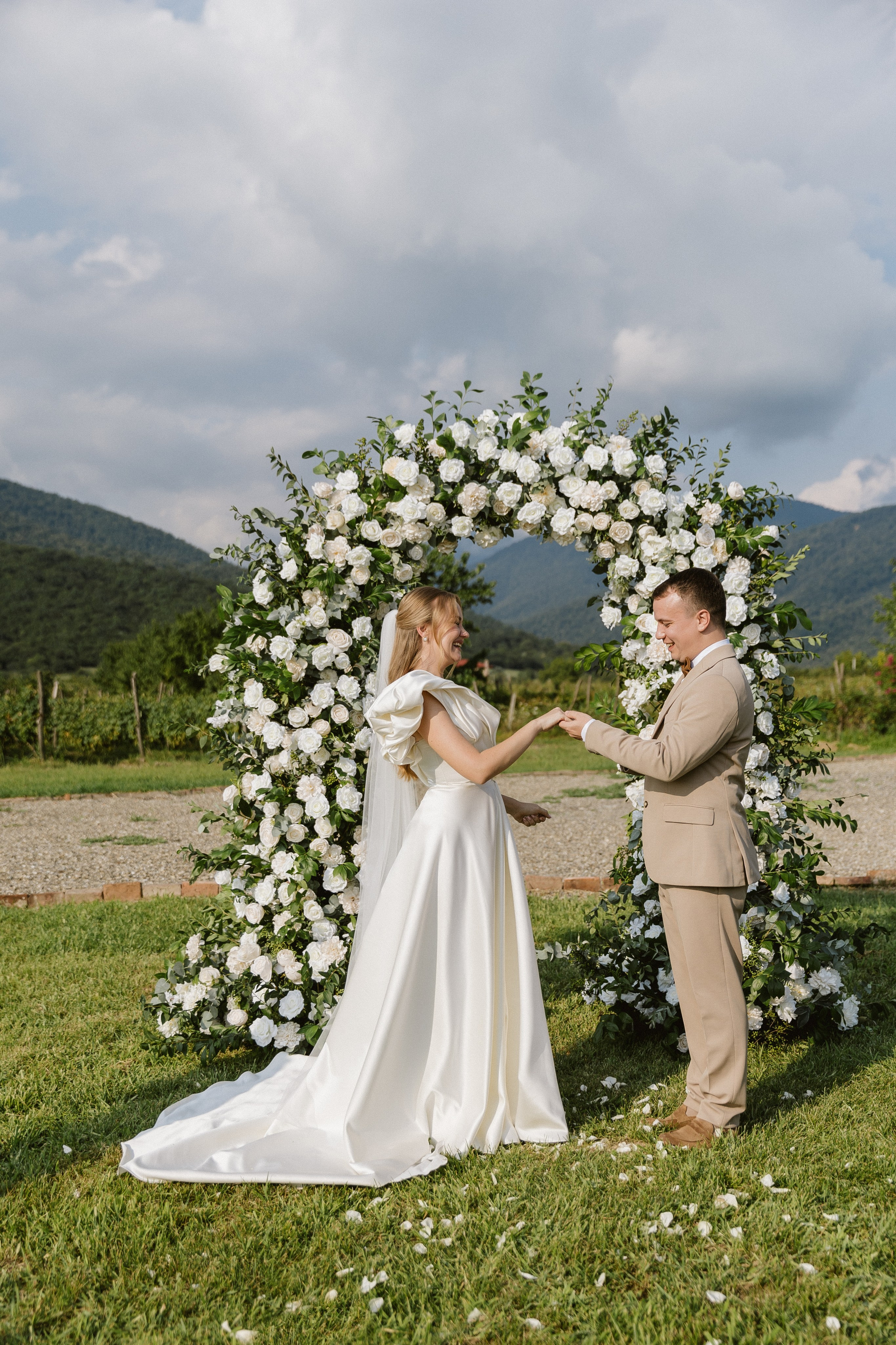 Vlada & Anton. Photographer Anna Nazarenko