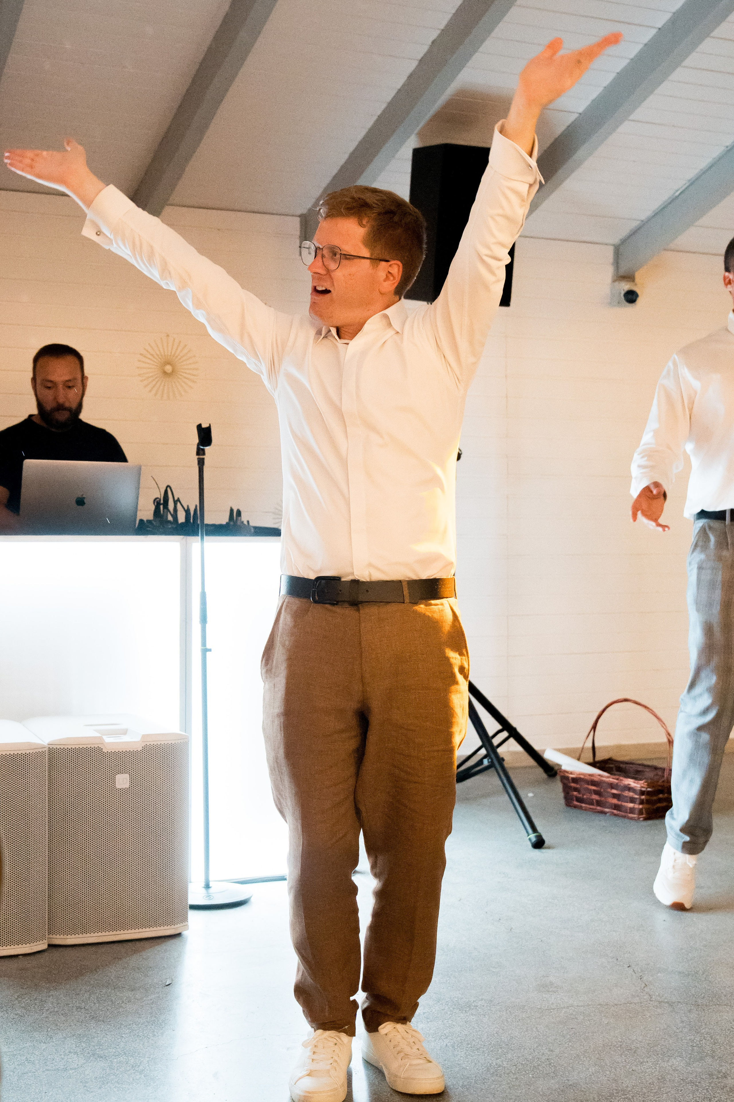 PARTY. Gabriel Florea — Fotograf nuntă București