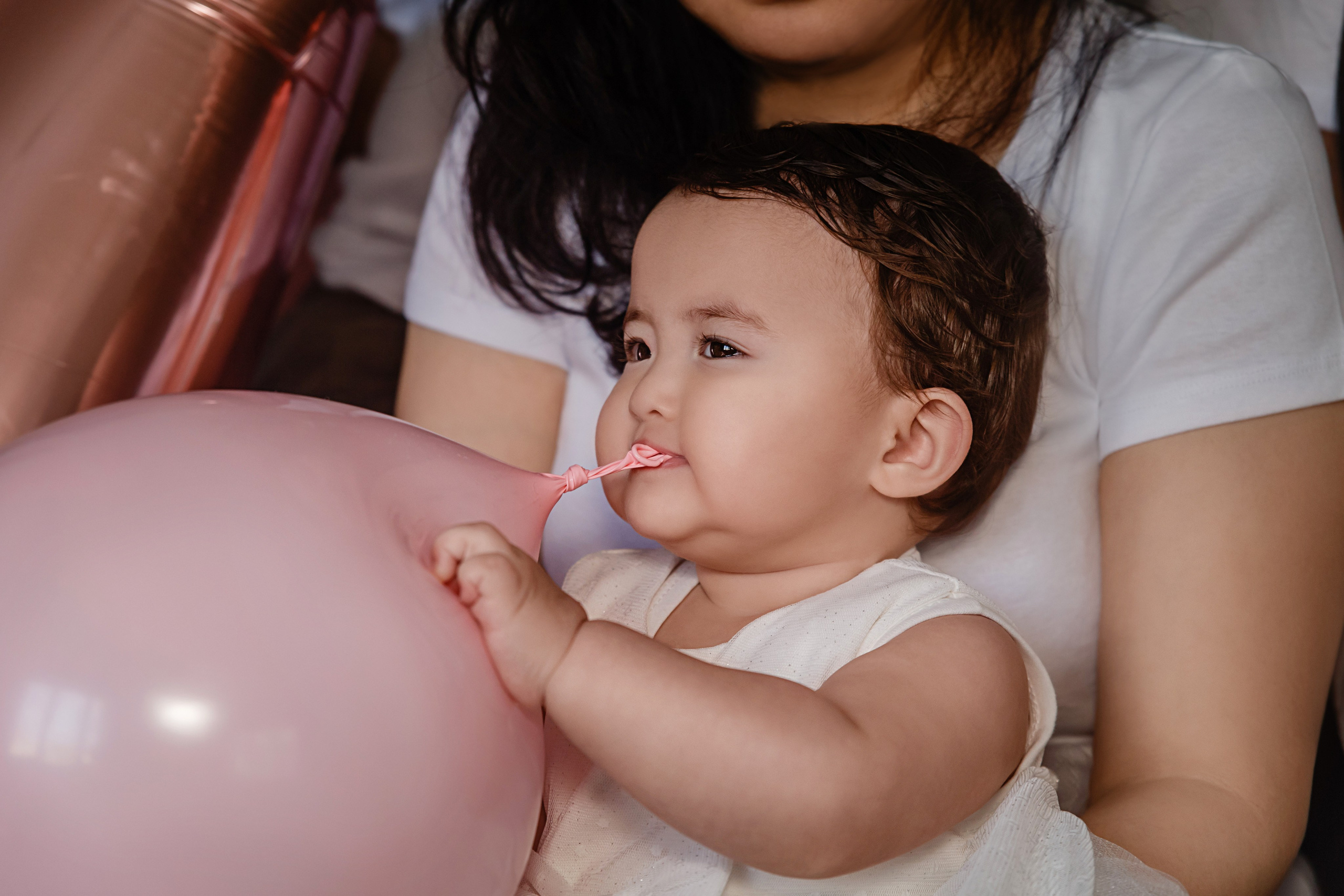 Lifestyle photo session for 1 year of birth