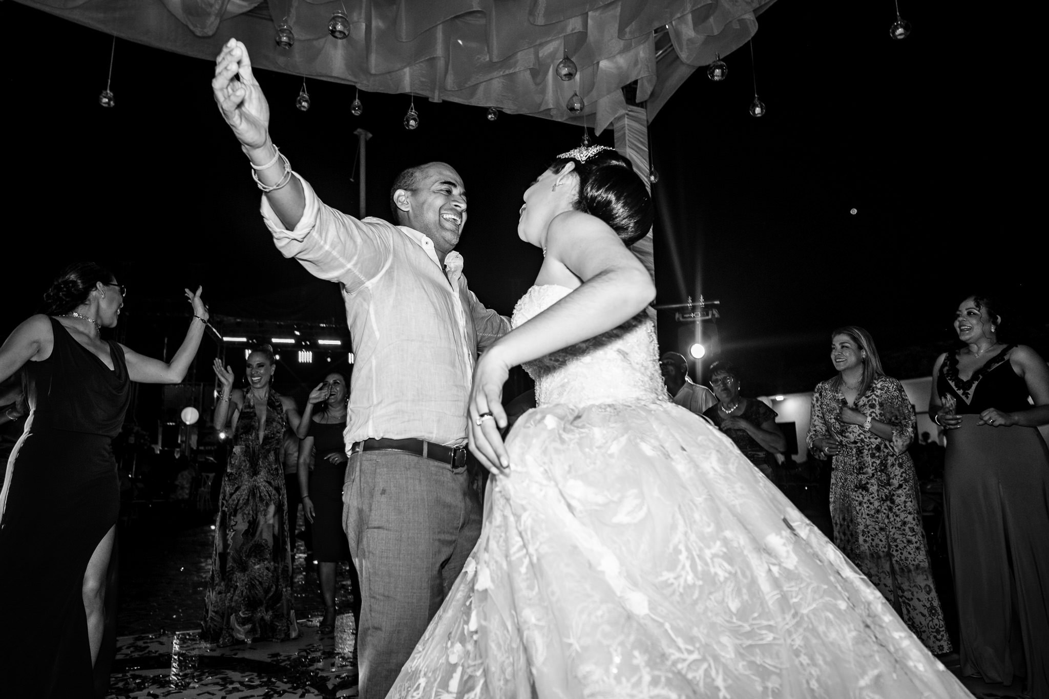 Dulce & Roberto / Guerrero. Wedding and family photographer in Mexico City