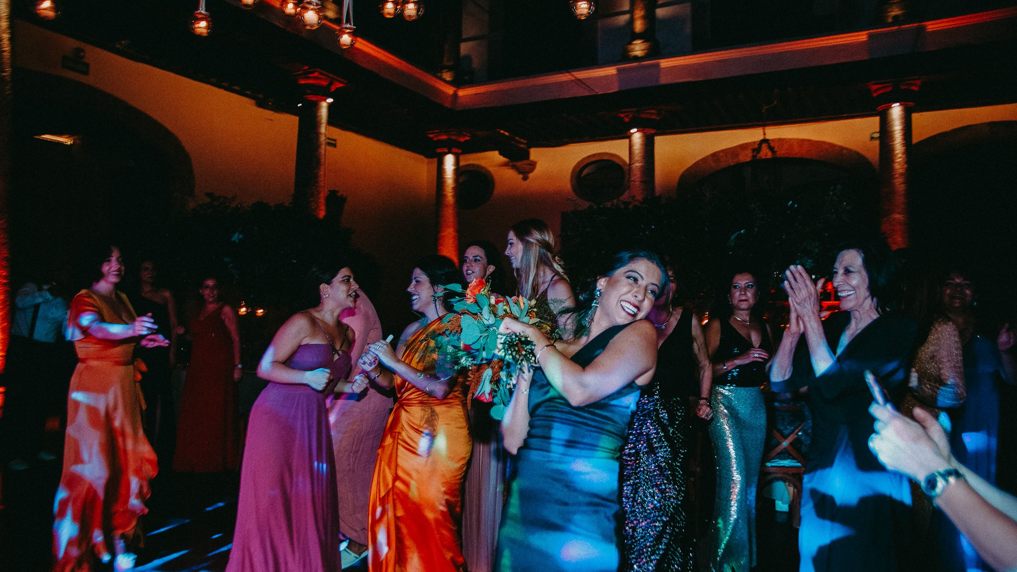 Pao & Ale. Wedding and family photographer in Mexico City