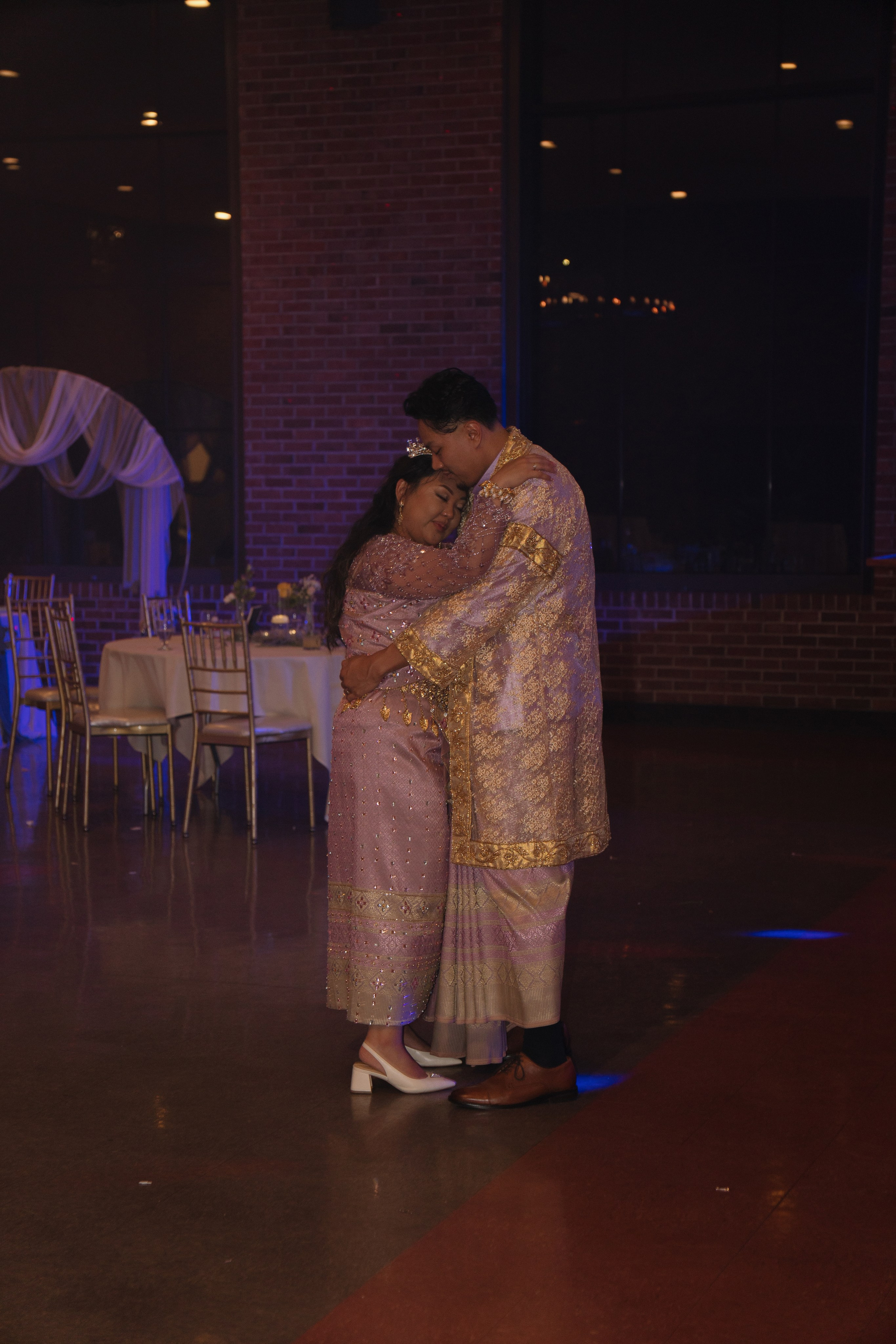 Julie and Metta | Full Wedding day. Photographer in Washington Sophia D