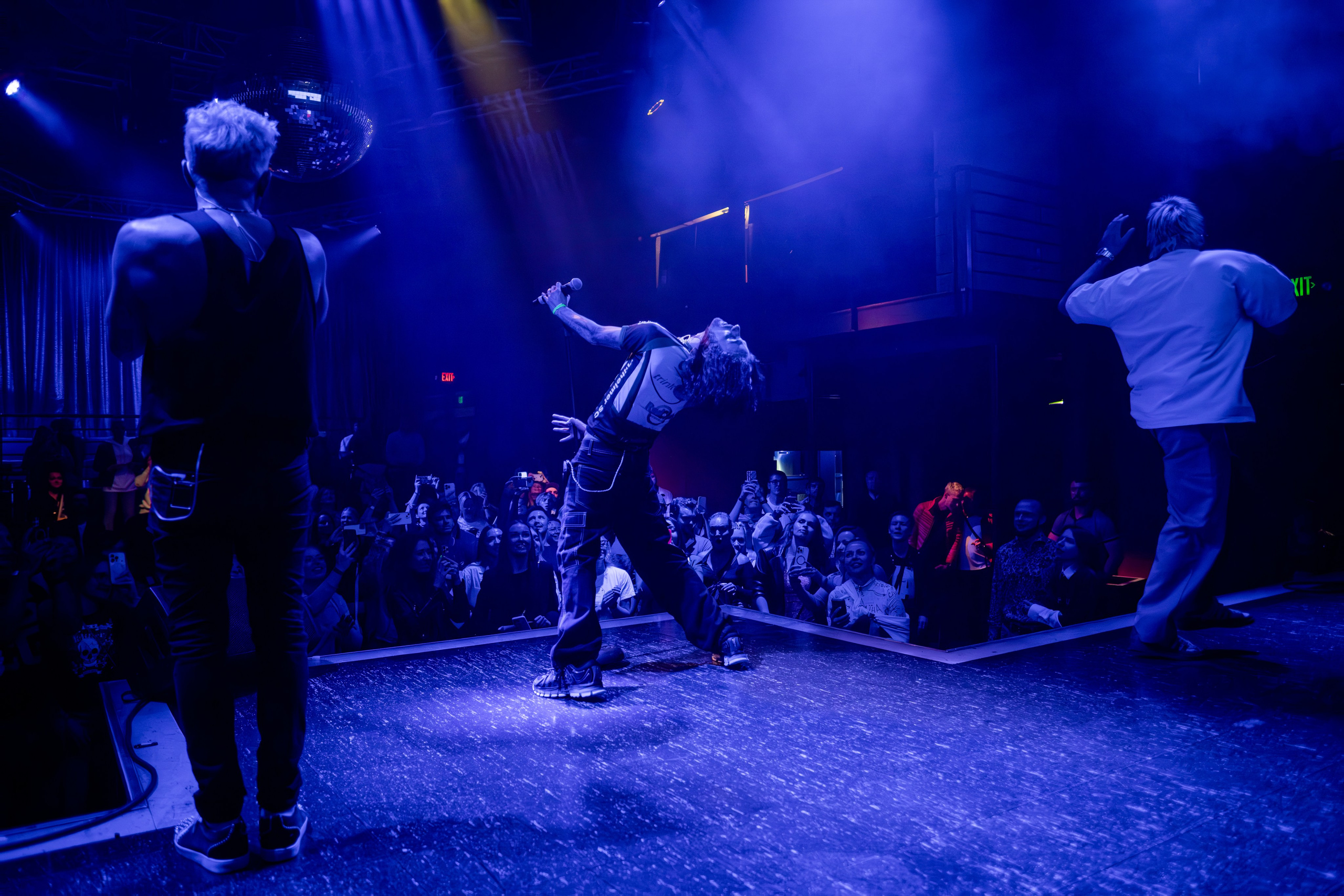 SHUMEI_YAKTAK_QUESTPISTOLS / 2023. Reportage concert portrait photography in the San Francisco Bay Area