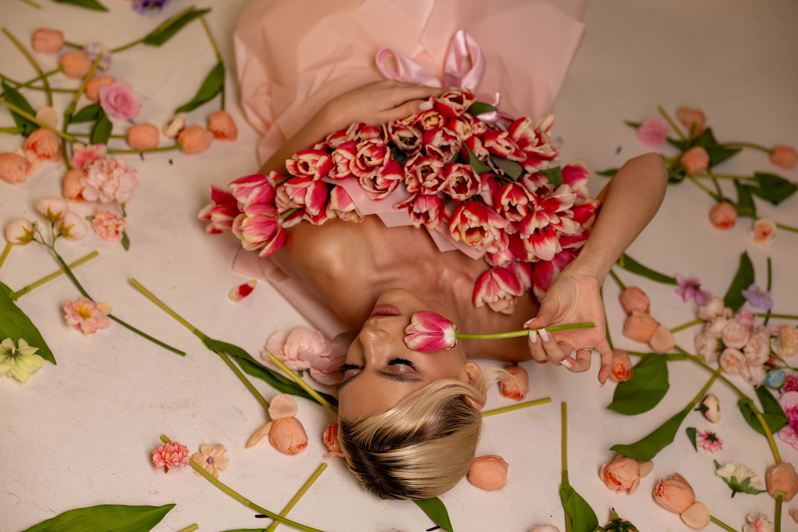 Весенняя фотосессия в Молдове. Семейный фотограф в Кишиневе, Молдова Врабий Ольга