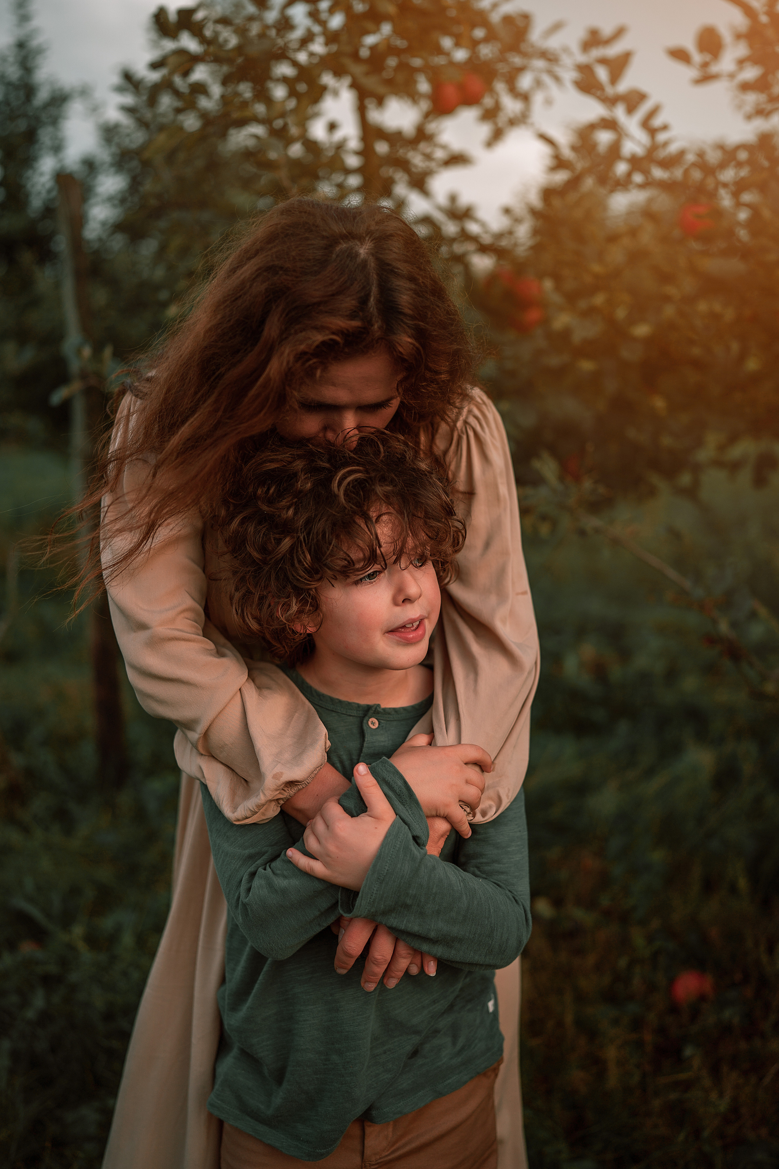 Apfel Garten. Familien, Lifestyle und Portrait Fotografin in Trier, Luxembourg