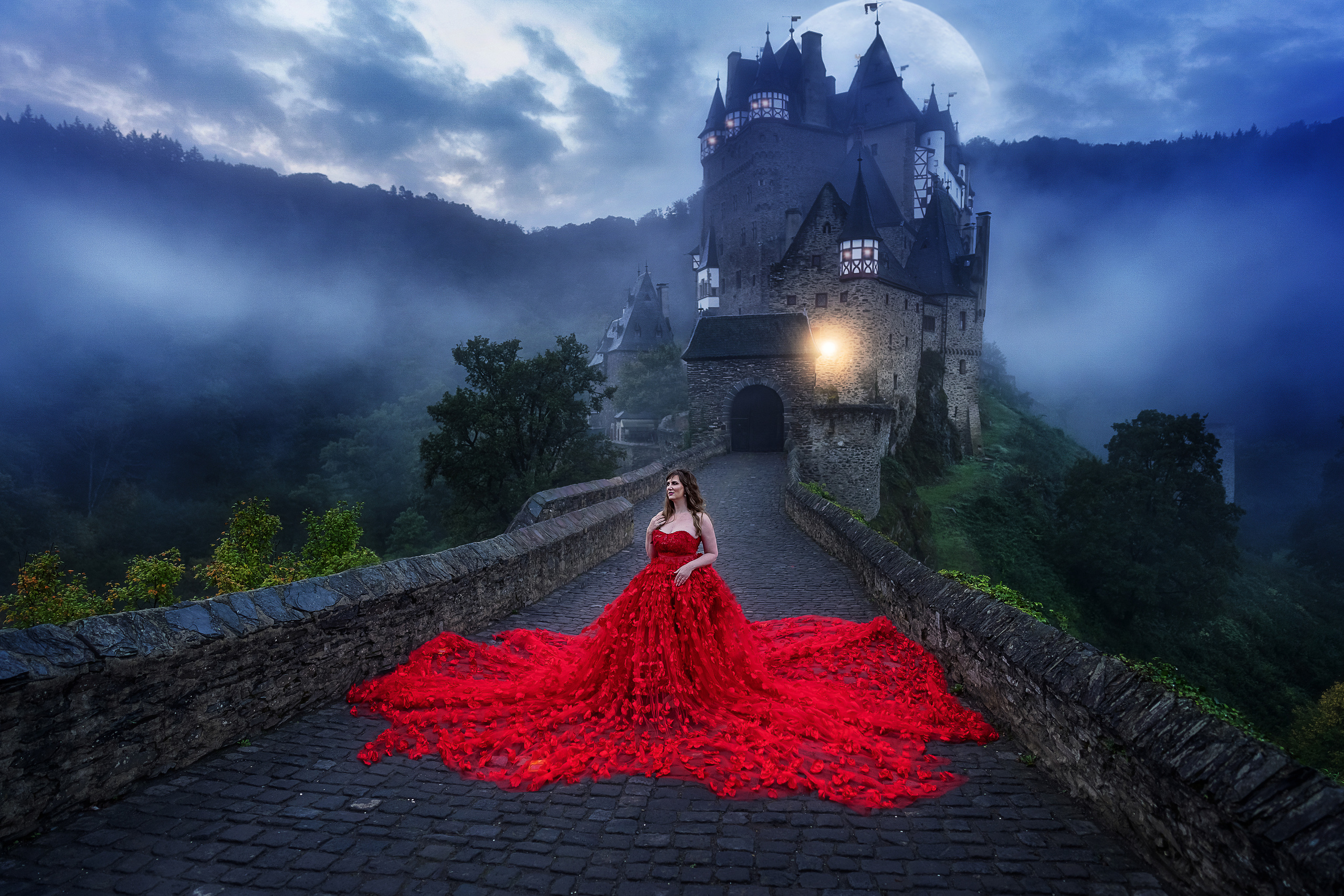 Сказочная фотосессия в замке. Семейный, детский и женский фотограф в Германии, Трире