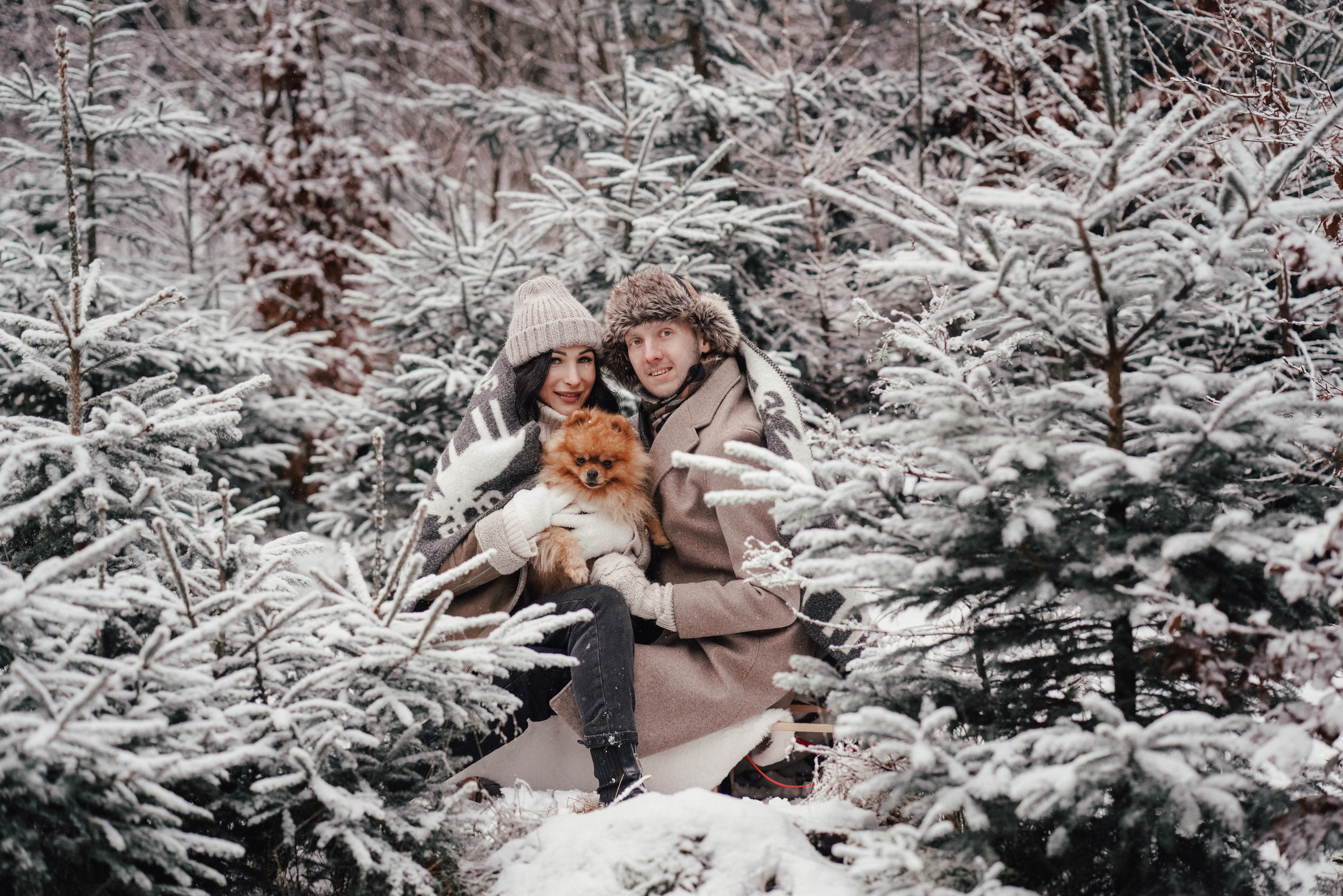 Katja, Egor und fluffiger Filyusha. Familien, Lifestyle und Portrait Fotografin in Trier, Luxembourg