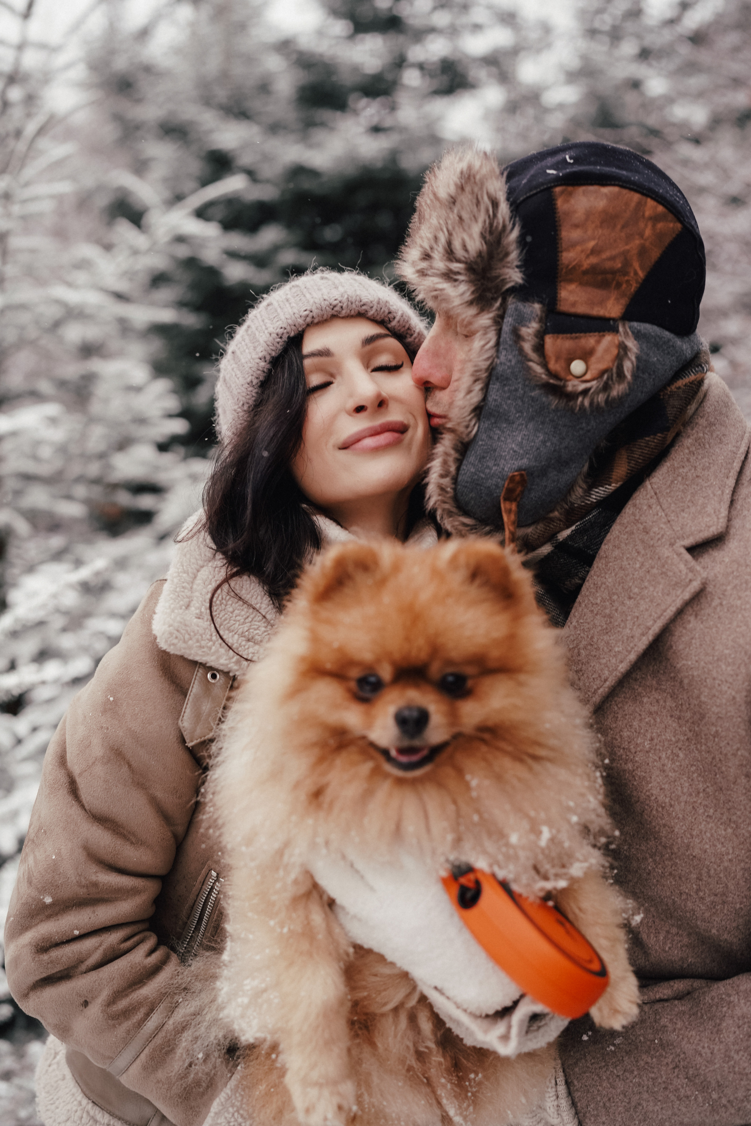 Katja, Egor und fluffiger Filyusha. Familien, Lifestyle und Portrait Fotografin in Trier, Luxembourg