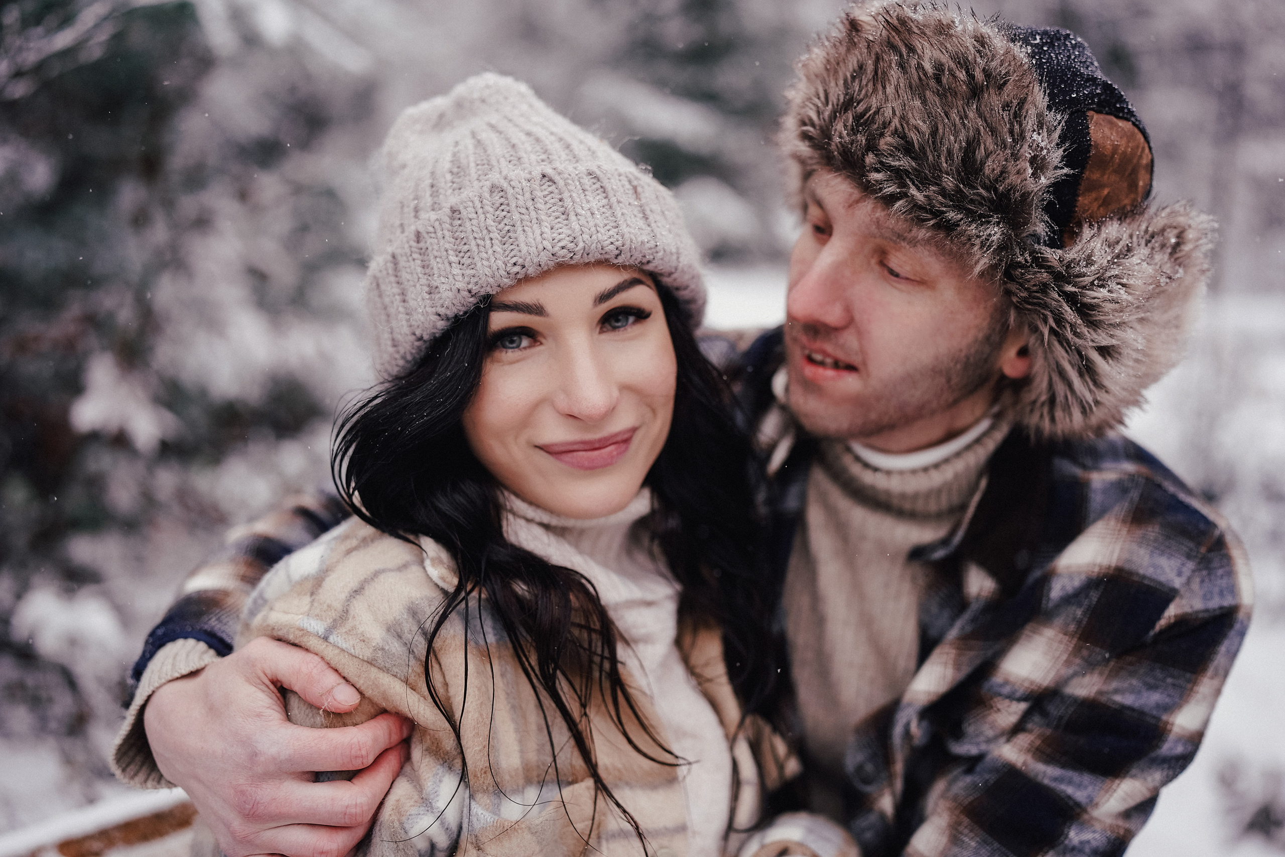 Katja, Egor und fluffiger Filyusha. Familien, Lifestyle und Portrait Fotografin in Trier, Luxembourg