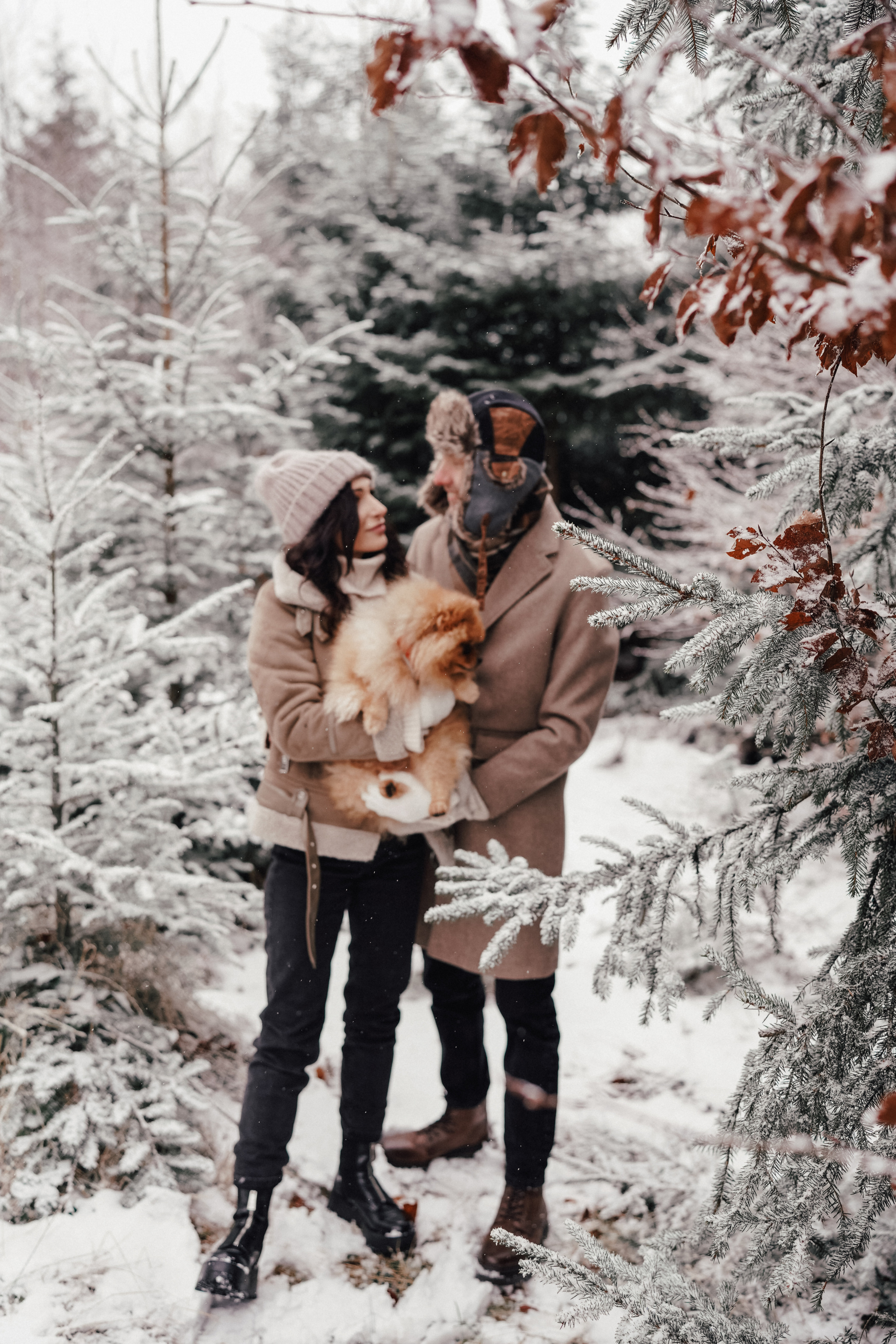 Katja, Egor und fluffiger Filyusha. Familien, Lifestyle und Portrait Fotografin in Trier, Luxembourg