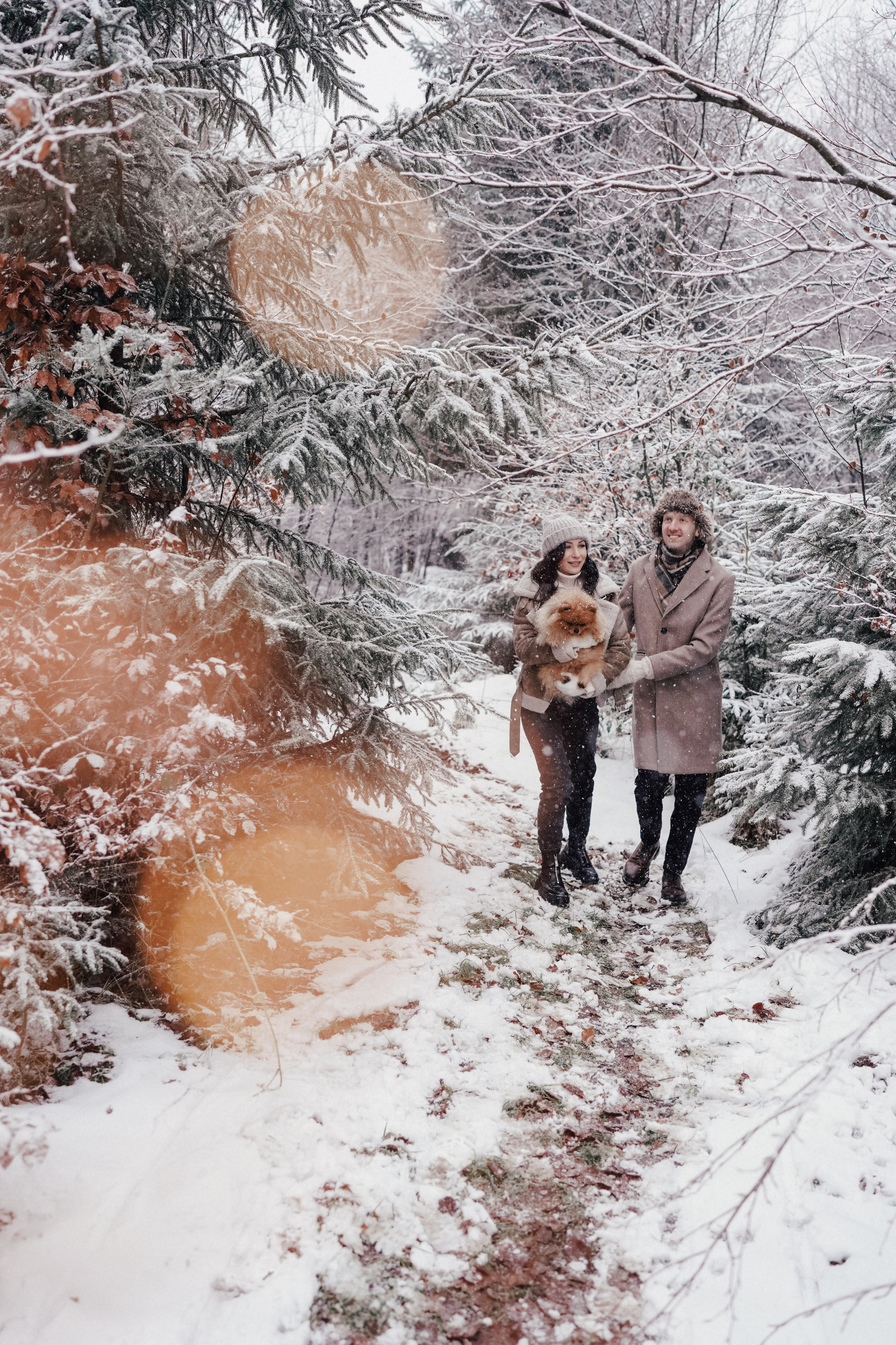Katja, Egor und fluffiger Filyusha. Familien, Lifestyle und Portrait Fotografin in Trier, Luxembourg