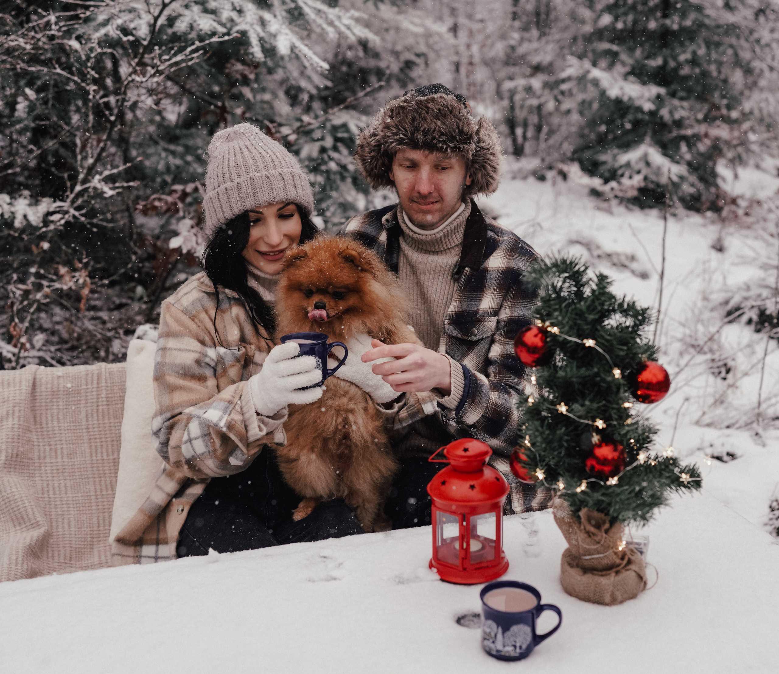 Katja, Egor und fluffiger Filyusha. Familien, Lifestyle und Portrait Fotografin in Trier, Luxembourg