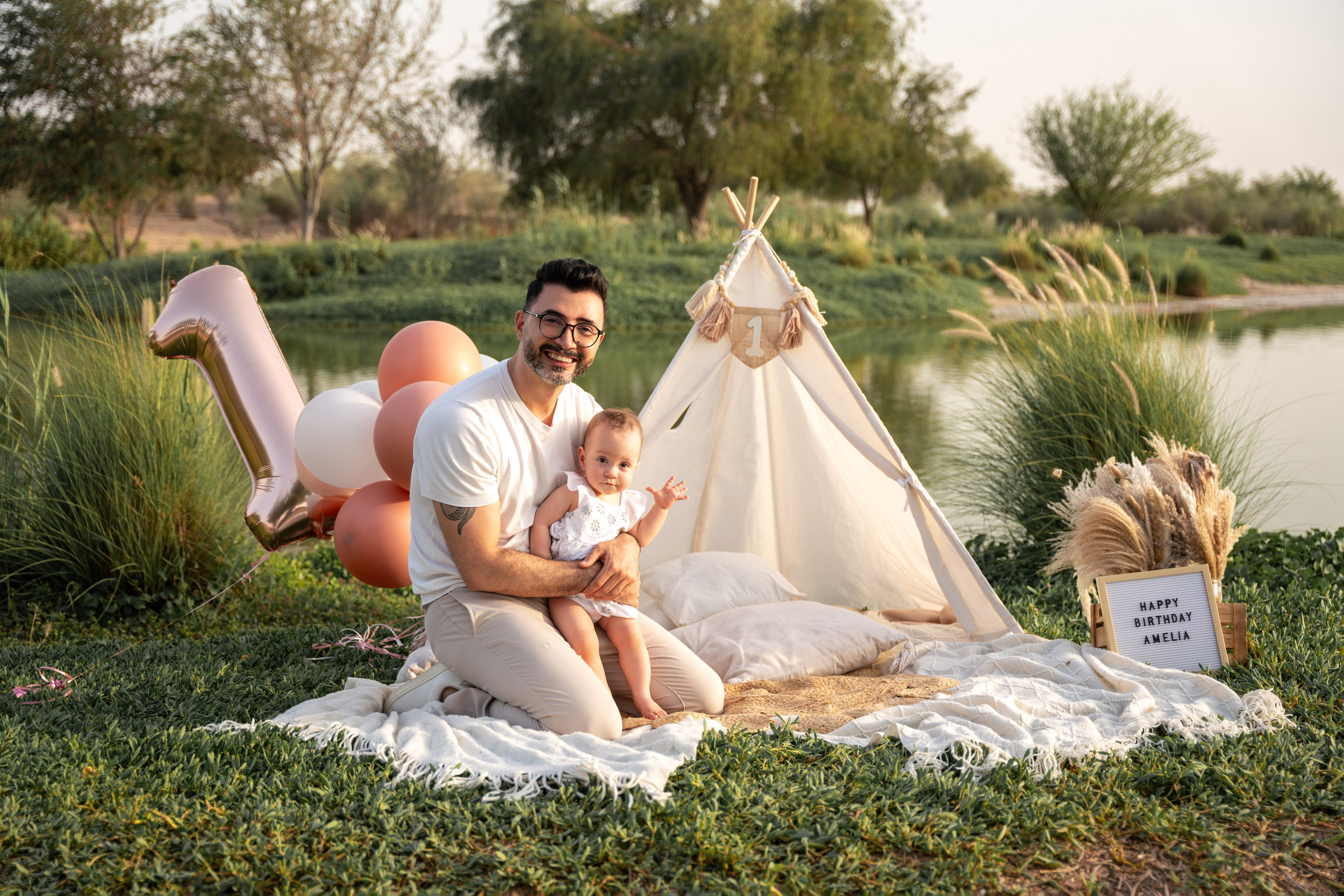 Lake oh happiness. Angela Iakovleva — Family Photographer in Dubai