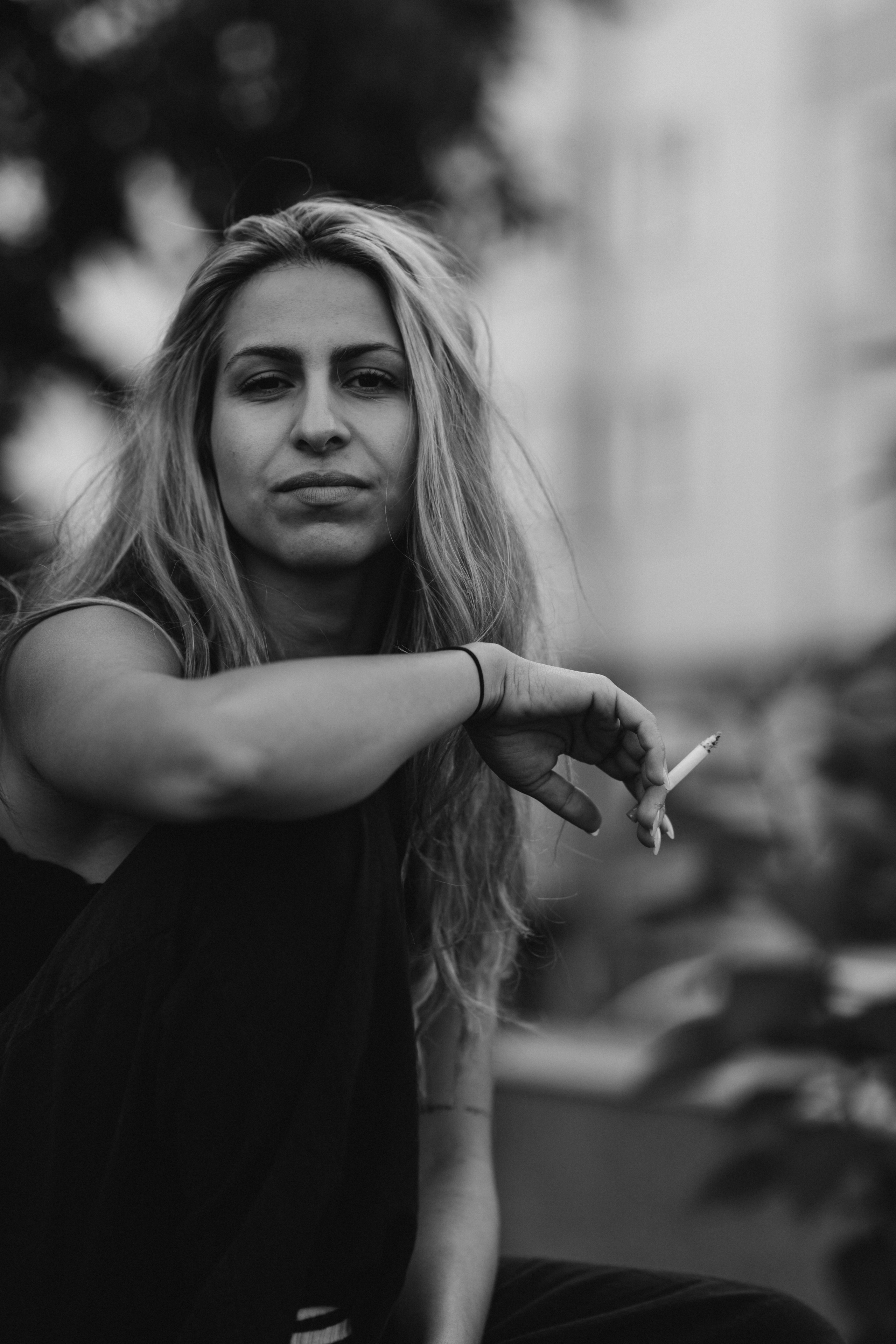 Mitra. Wedding and potrait photographer in Helsinki Vickan O