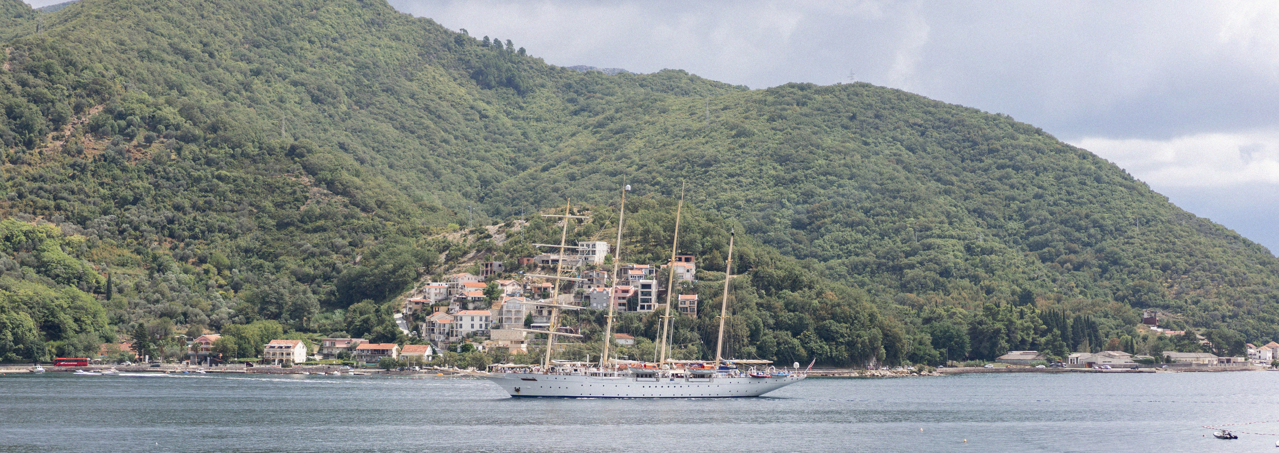 Свадьба в Черногории — Отель Caza Del Mare и фейерверк у моря
