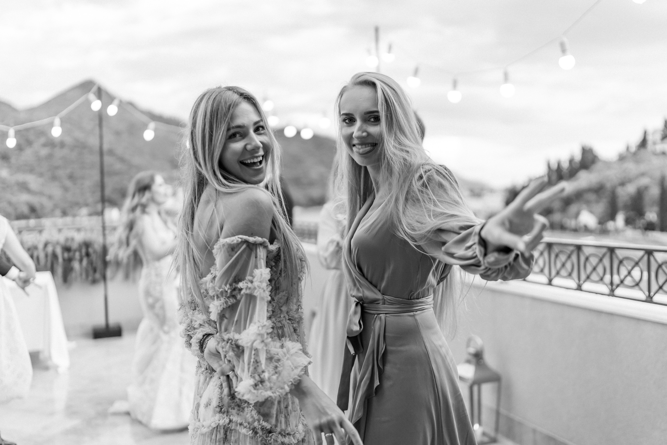 Свадьба в Черногории — Отель Caza Del Mare и фейерверк у моря