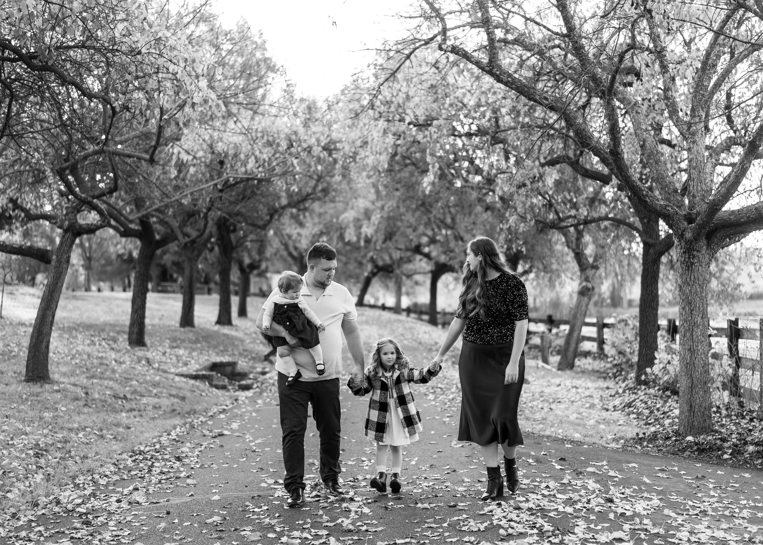 Klyushin family. Family photographer in Sacramento | Sofia Pavenko