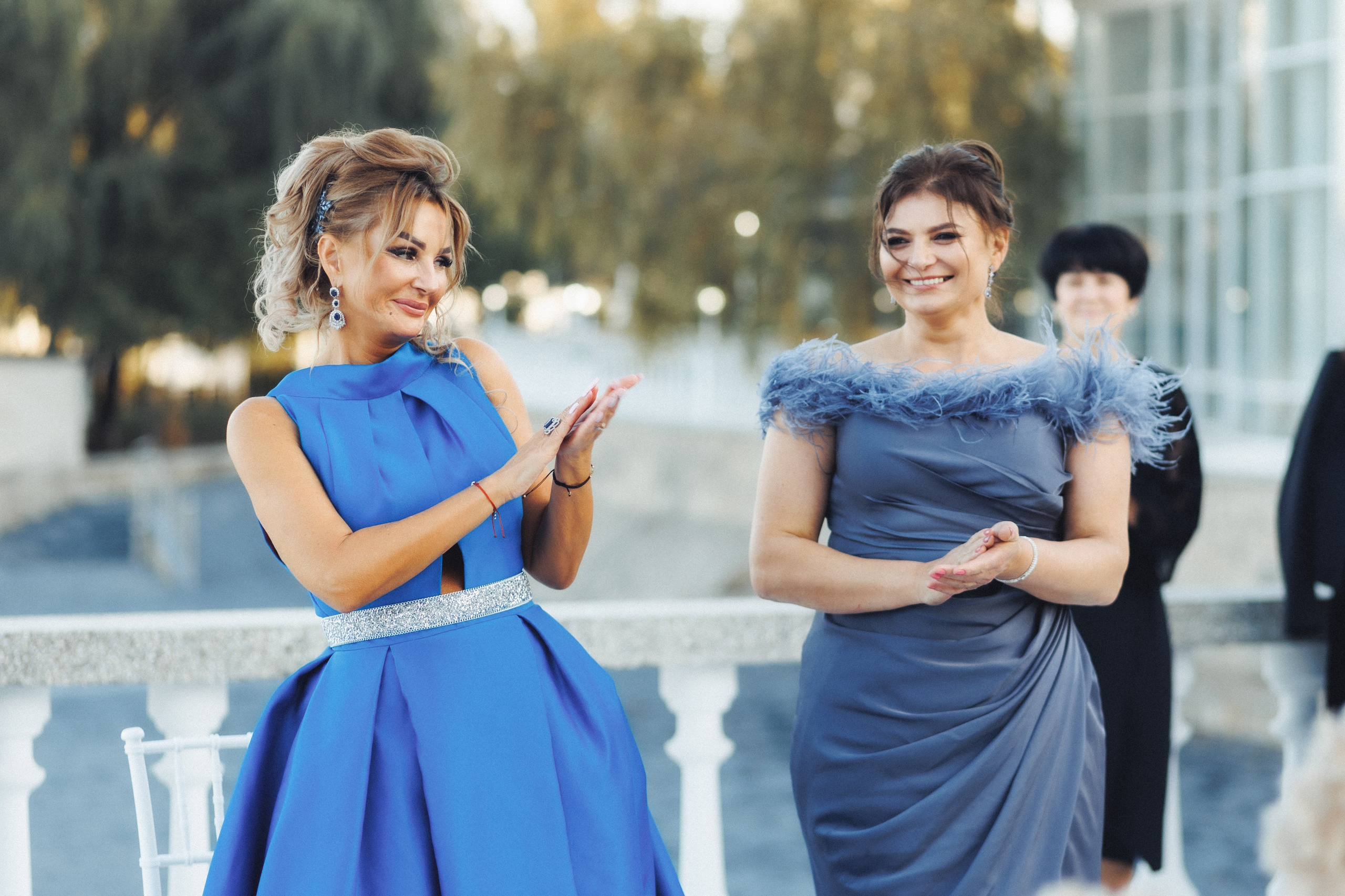 X & S. Fotograful evenimentului tău