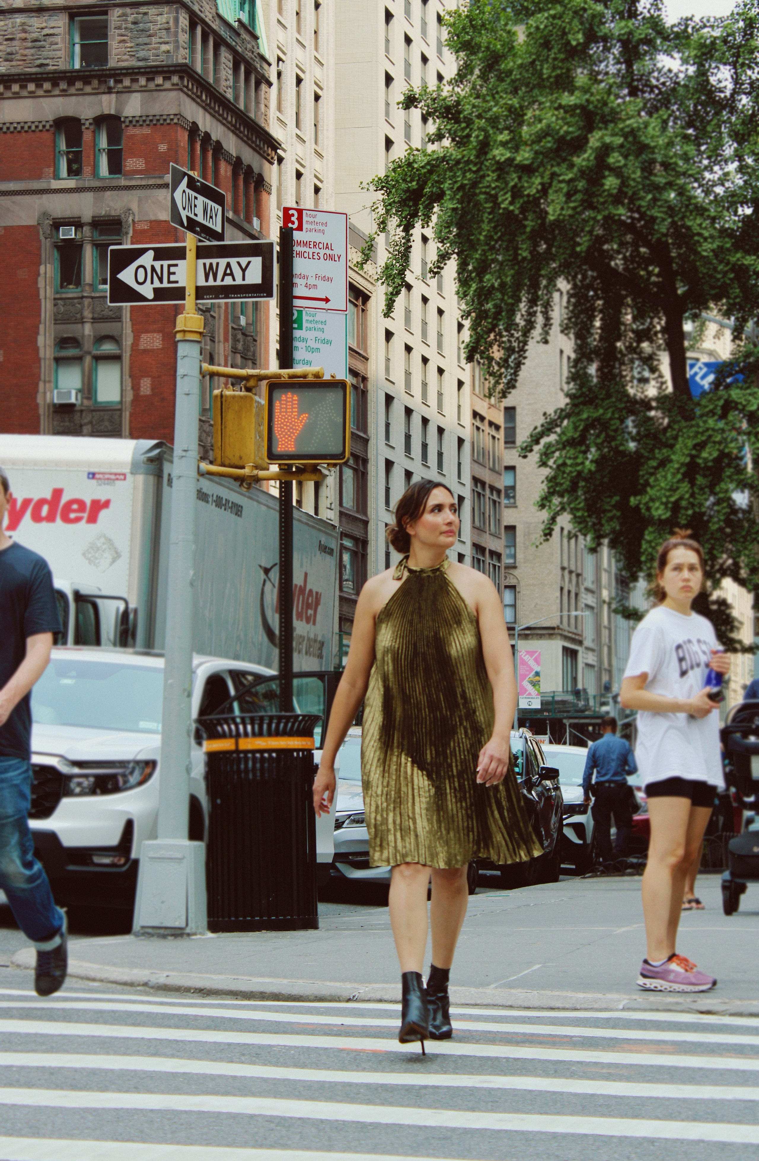Manhattan Street Style Personal Portrait Photoshoot. Lana Petrychenko — Portrait & Family Photographer. Valencia, Spain