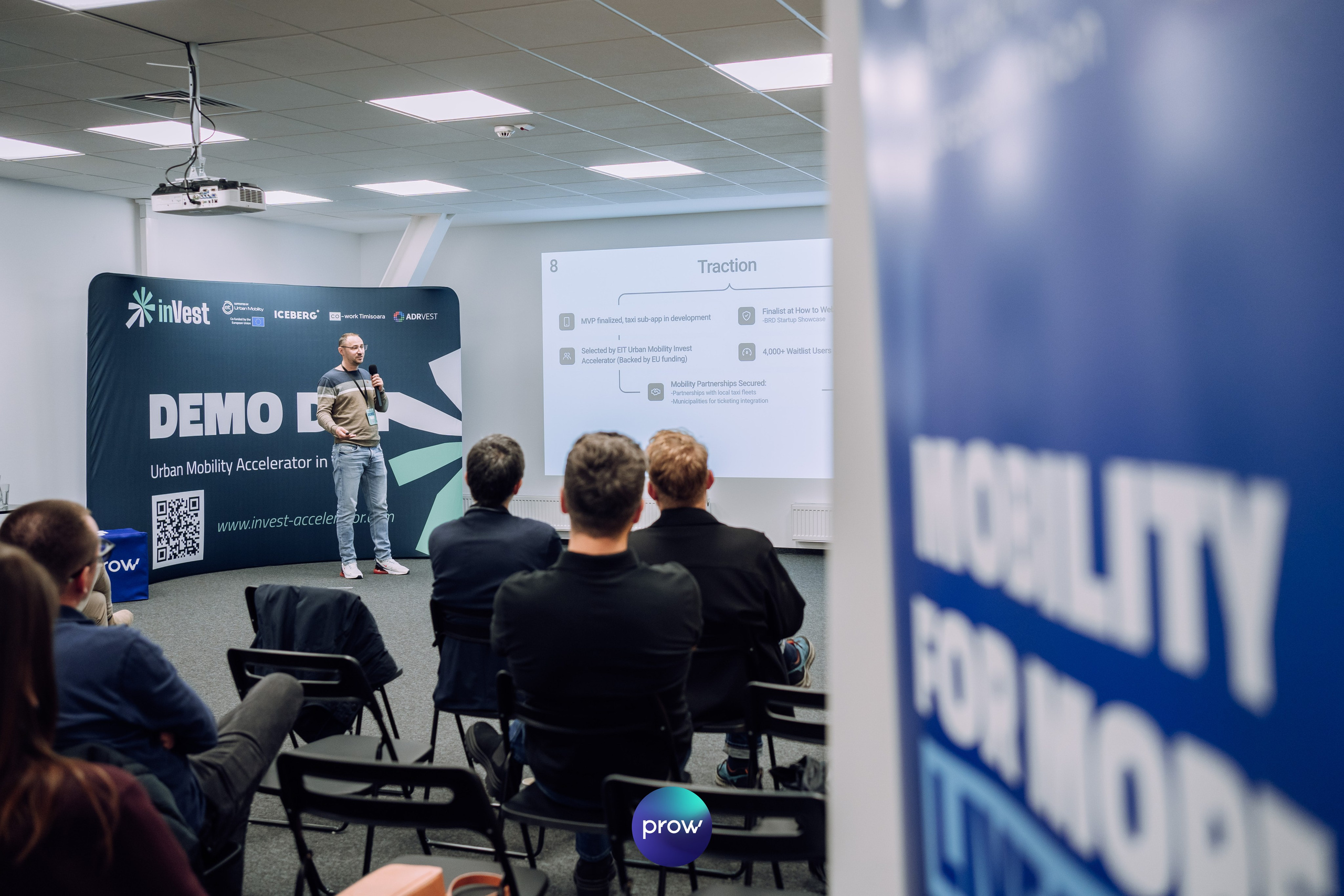 InVest DemoDay @ Cowork. Cozac Cristian Photographer
