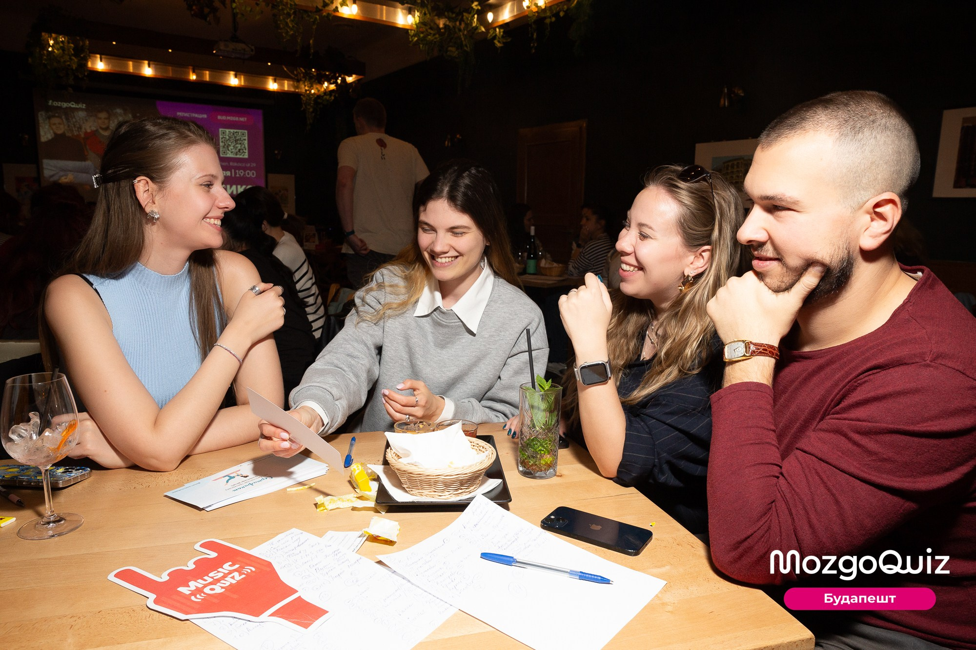 MozgoQUIZ BUDAPEST. Photographer in Budapest  — Yura Knyazev