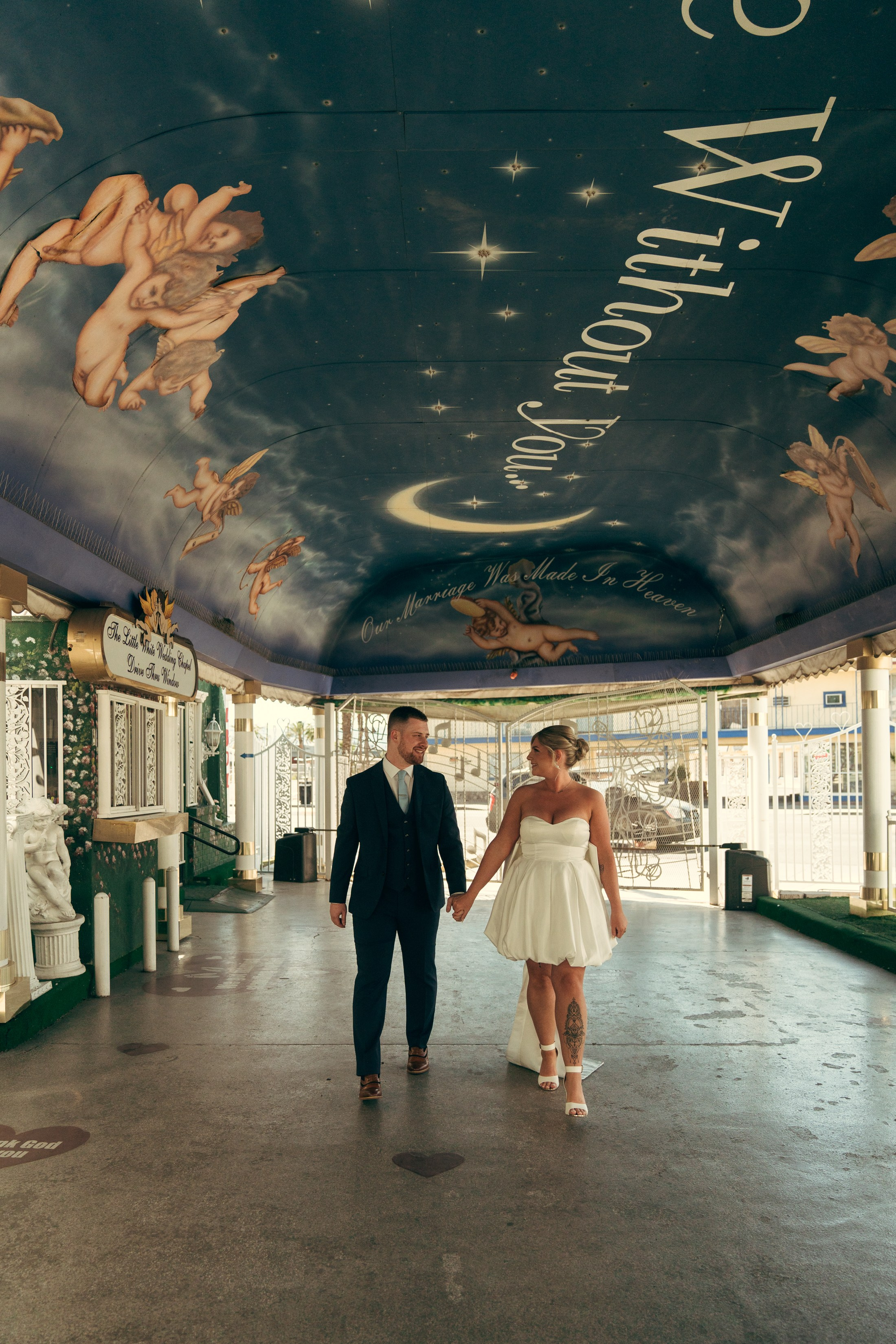 Lauren&Callum. Wedding & elopement photographer Viktoriya Kravtsov. Las Vegas