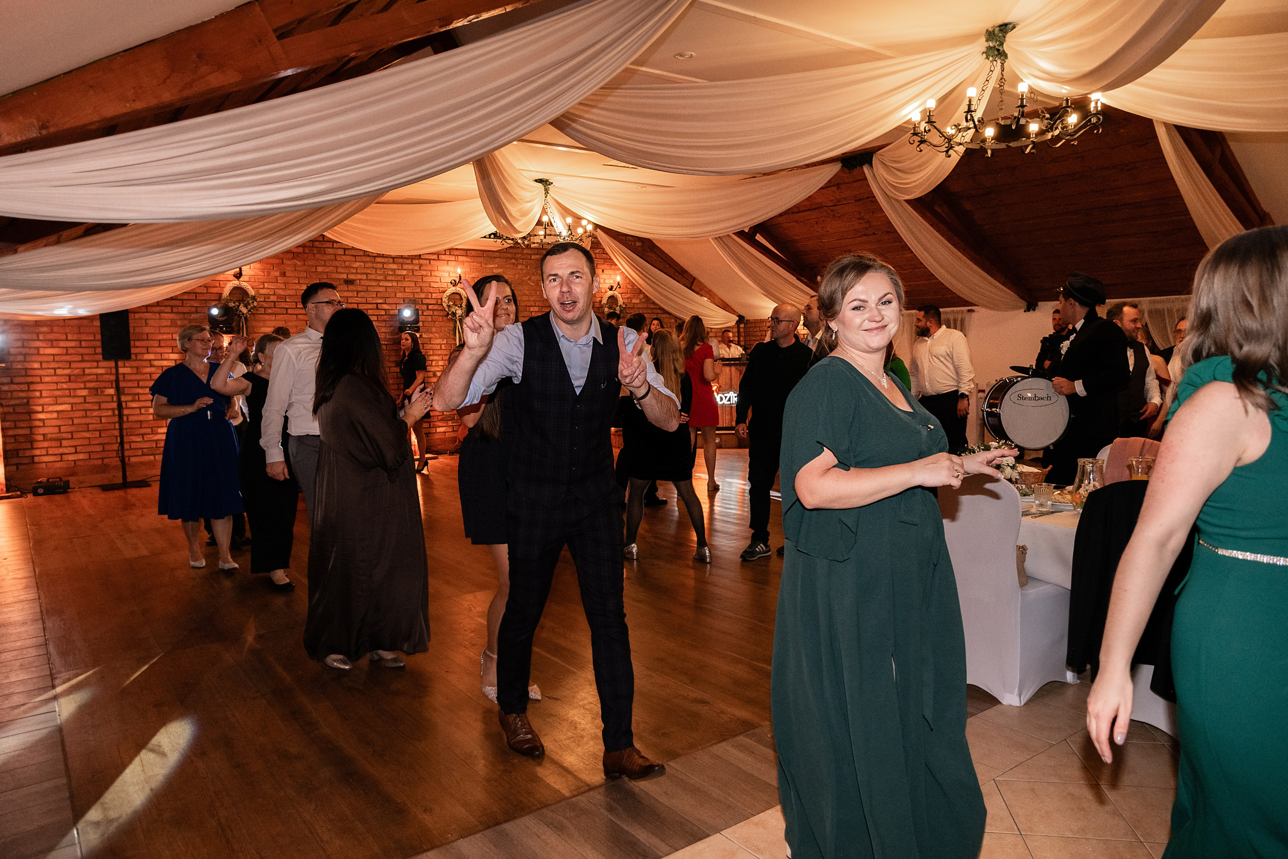 Karolina & Jarek. VideofotKA.pl