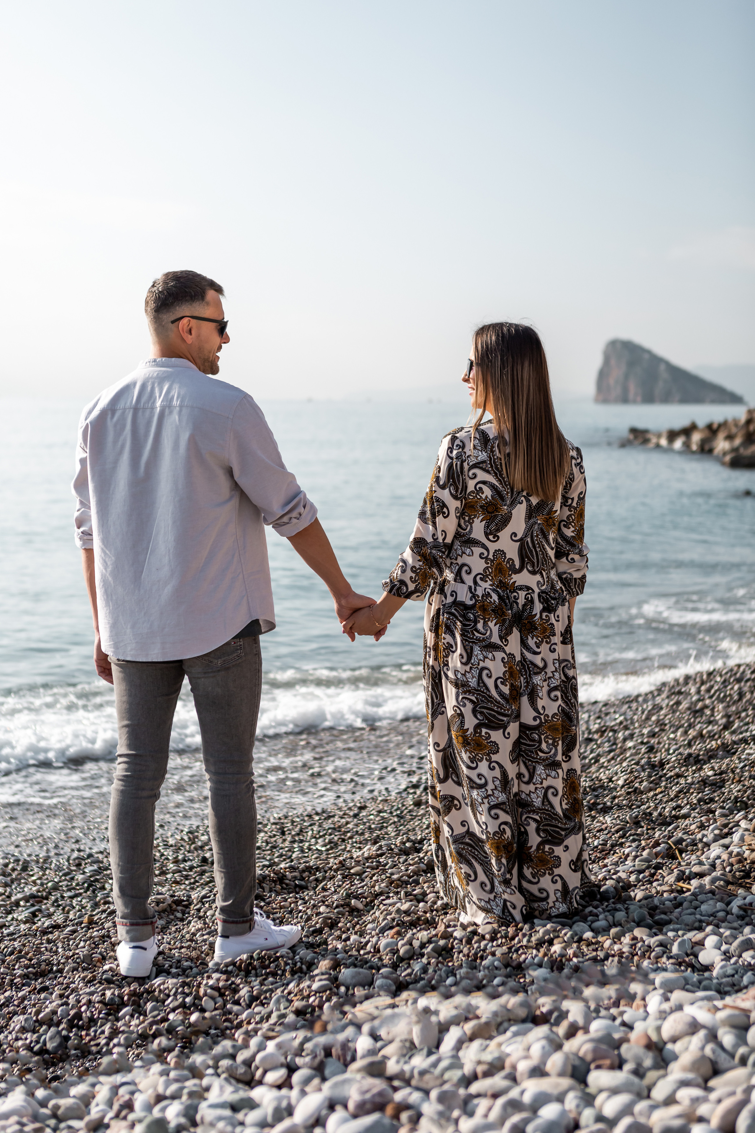 Фотосессия беременности на берегу моря. Фотограф в Анталии, Кемере и Белеке