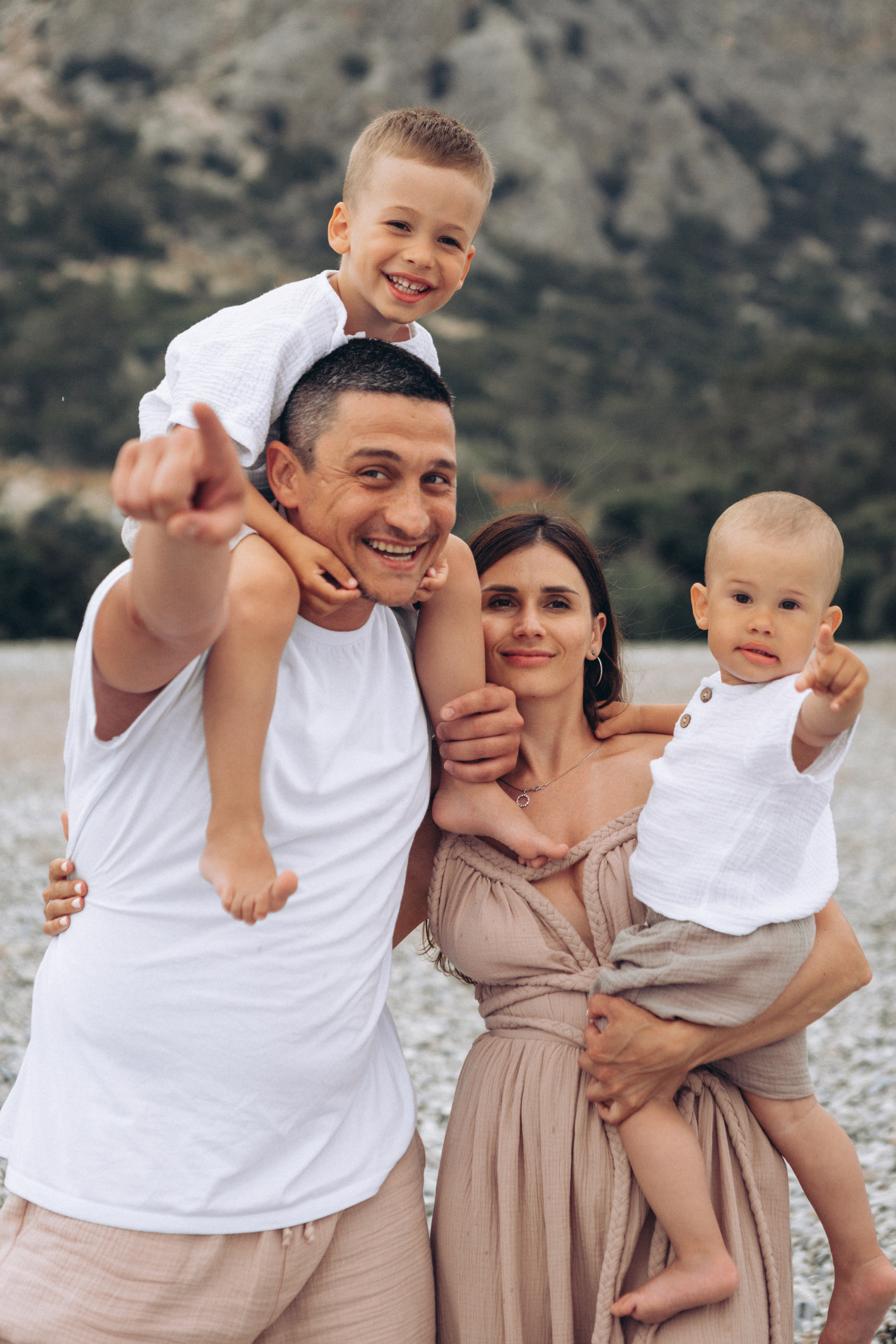 Семейная фотосессия на море. Фотограф в Анталии, Кемере и Белеке