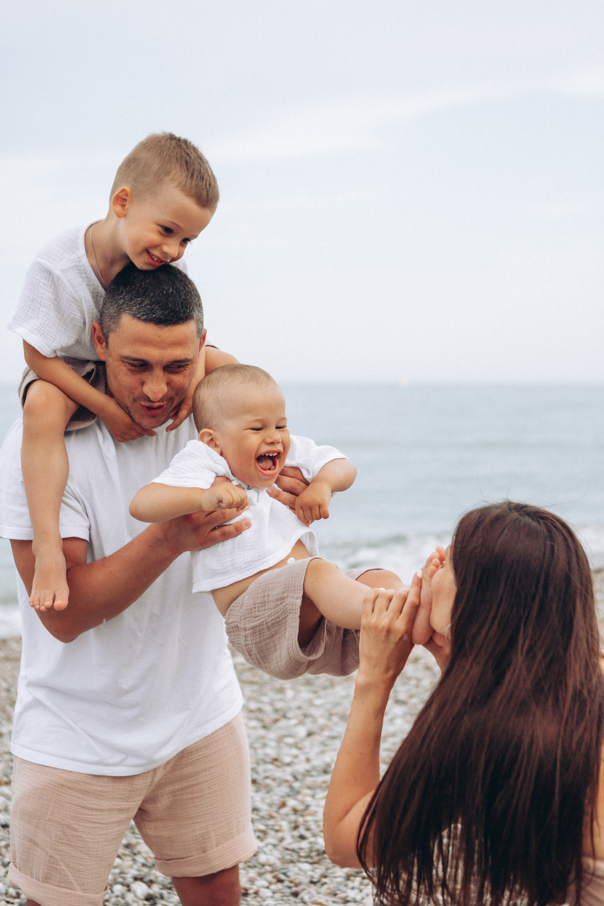 Семейная фотосессия на море. Фотограф в Анталии, Кемере и Белеке