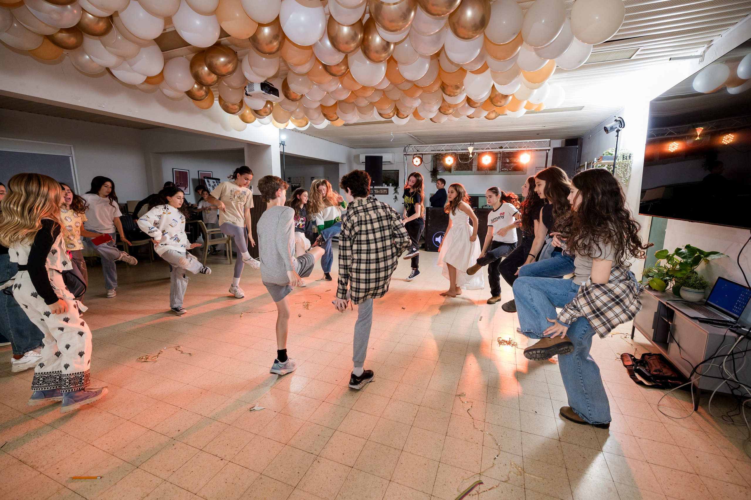 Yuval. AMIR BUCHNIK PHOTOGRAPHER