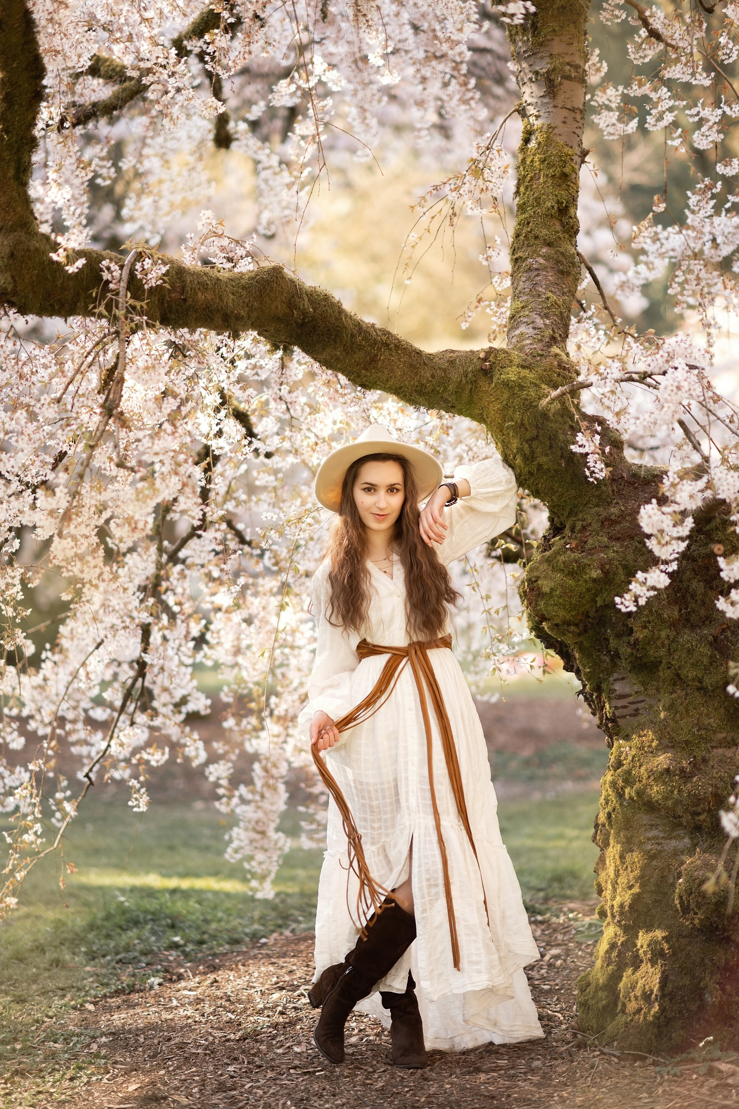 The beginning of spring. Wedding & portrait photography in the Seattle Area. Helen Michelle photographer