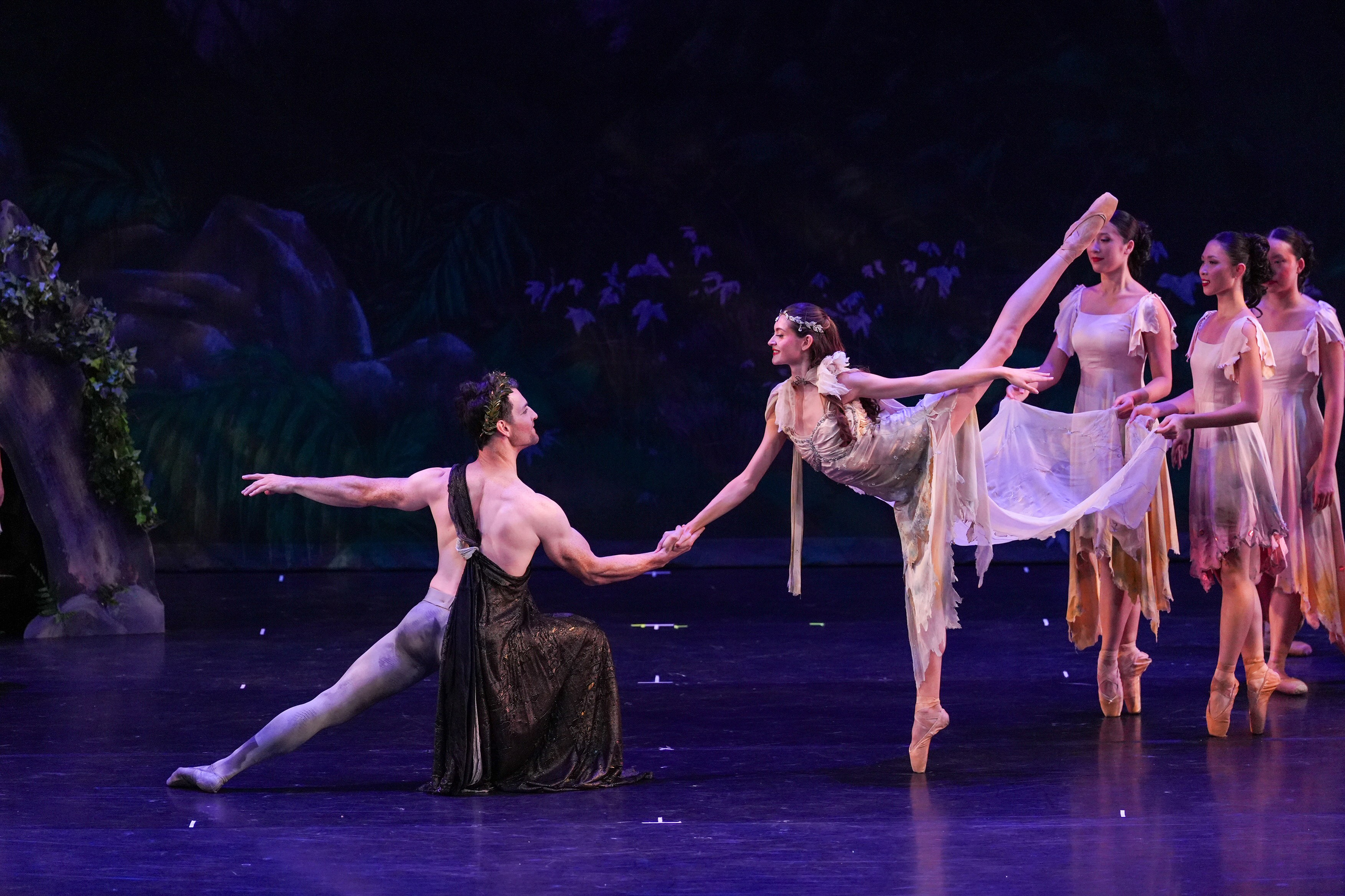 Titania and her husband, Oberon, in A Midsummer Night’s Dream by Santa Clarita Ballet Company.